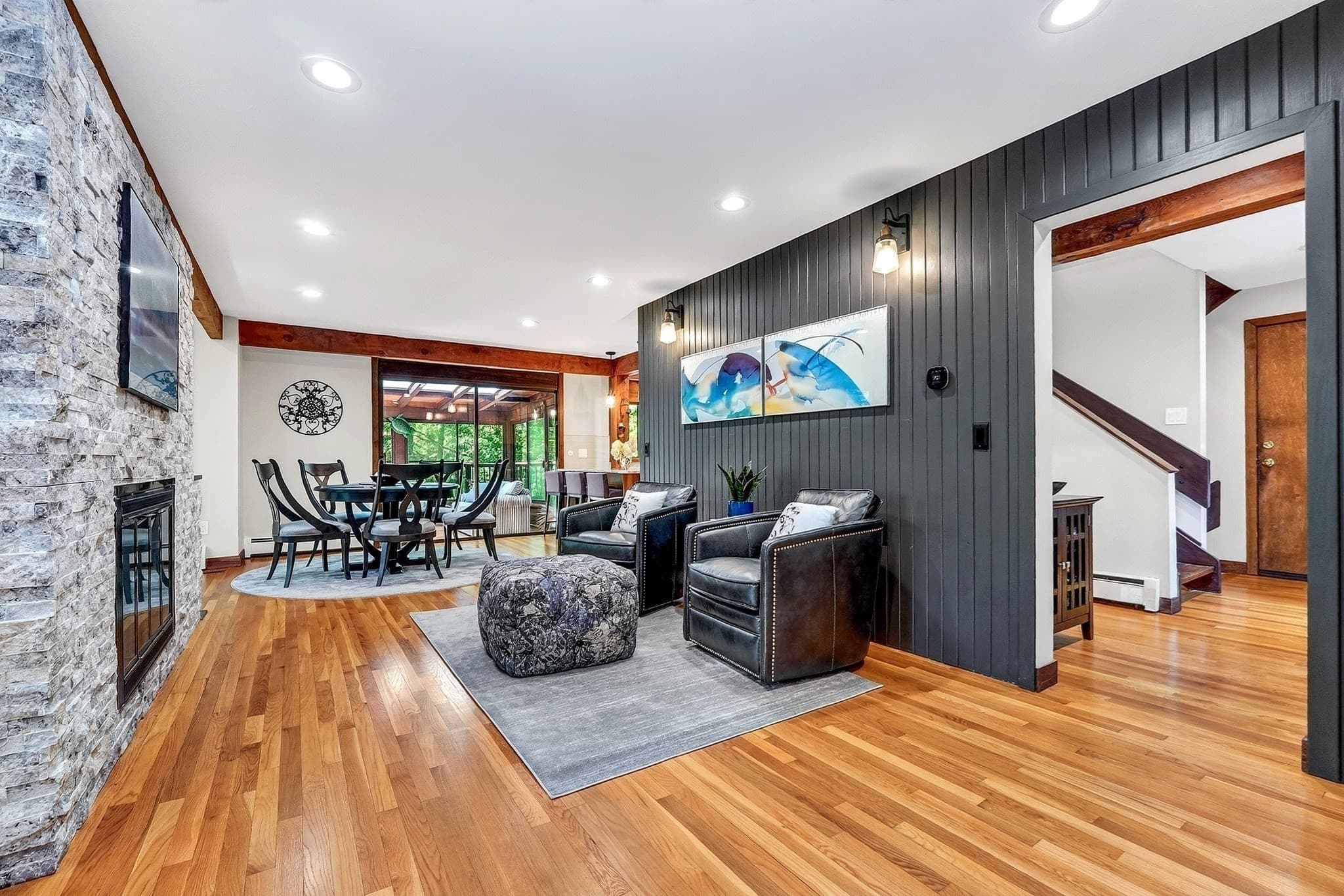 Single Family Residence at 26 Old Stagecoach Rd, Bedford MA 01730, Bedford, photo 4 of 40