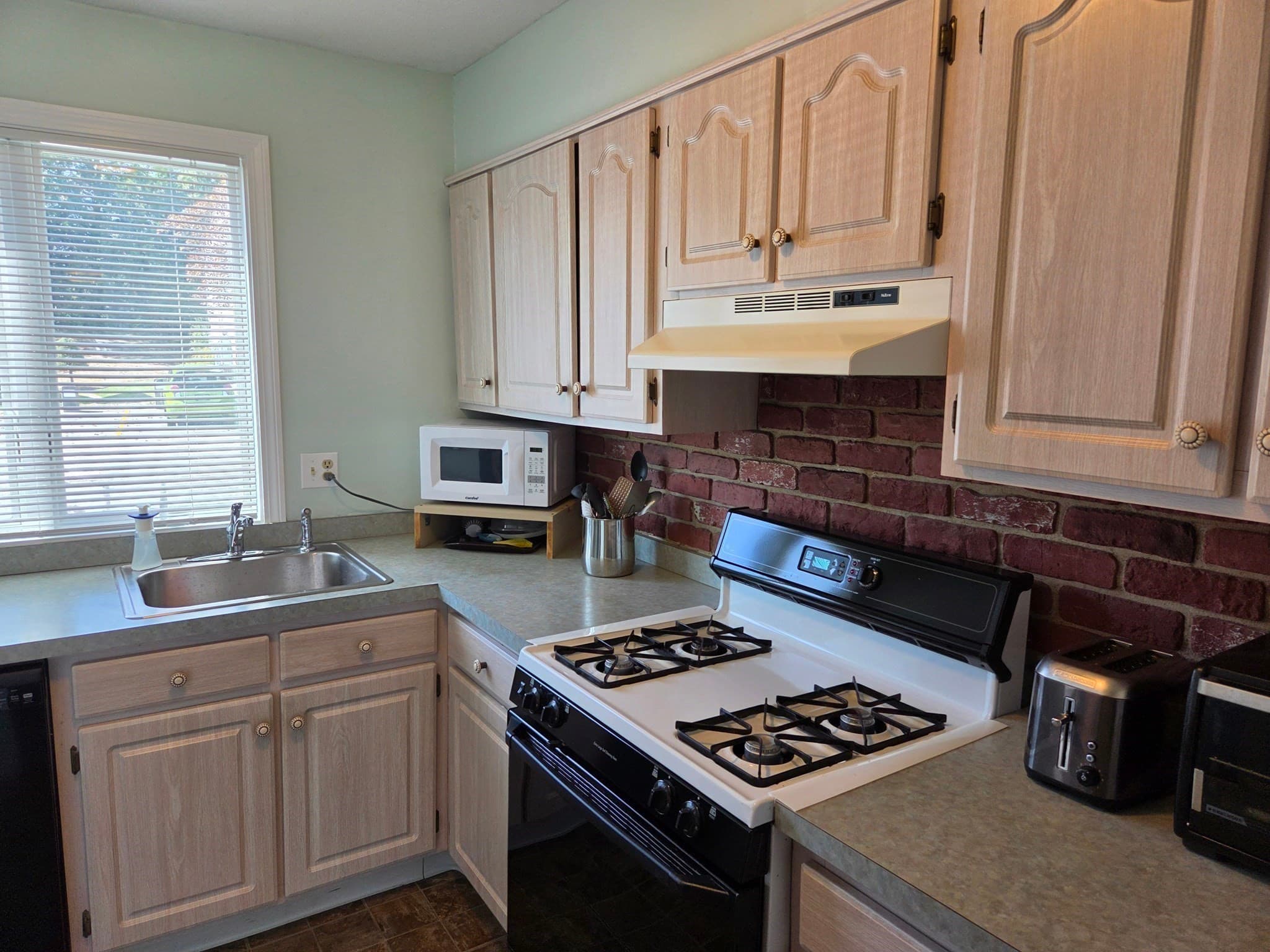 Stock Cooperative at 106 Northridge Rd # 106, Beverly MA 01915, Beverly, photo 5 of 40