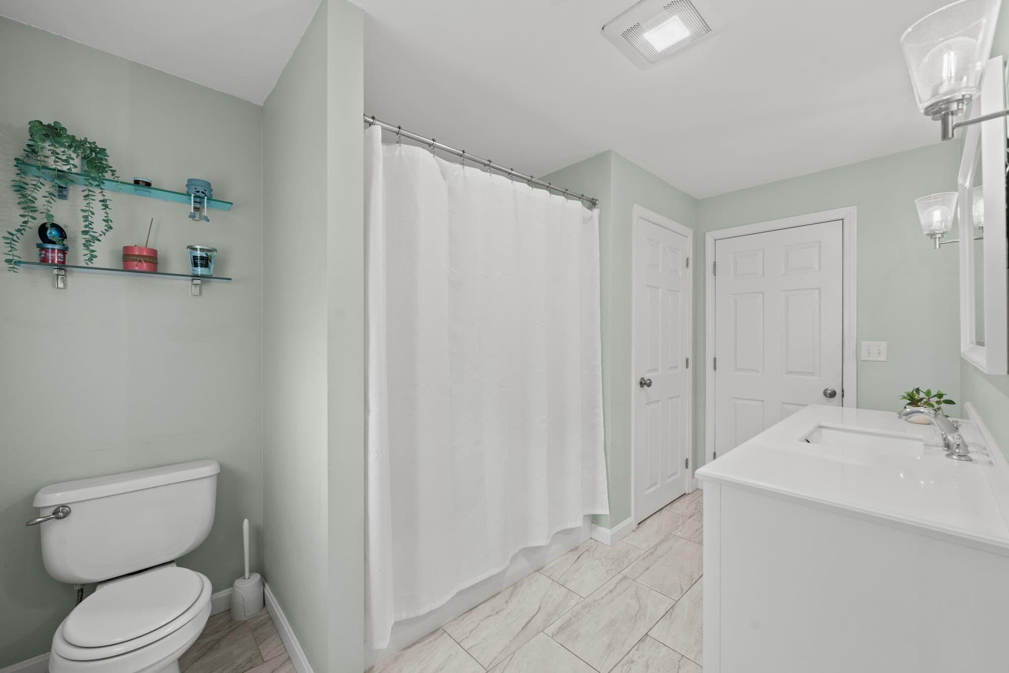 Single Family Residence at 56 Sycamore Rd, Methuen MA 01844, Methuen, photo 21 of 41