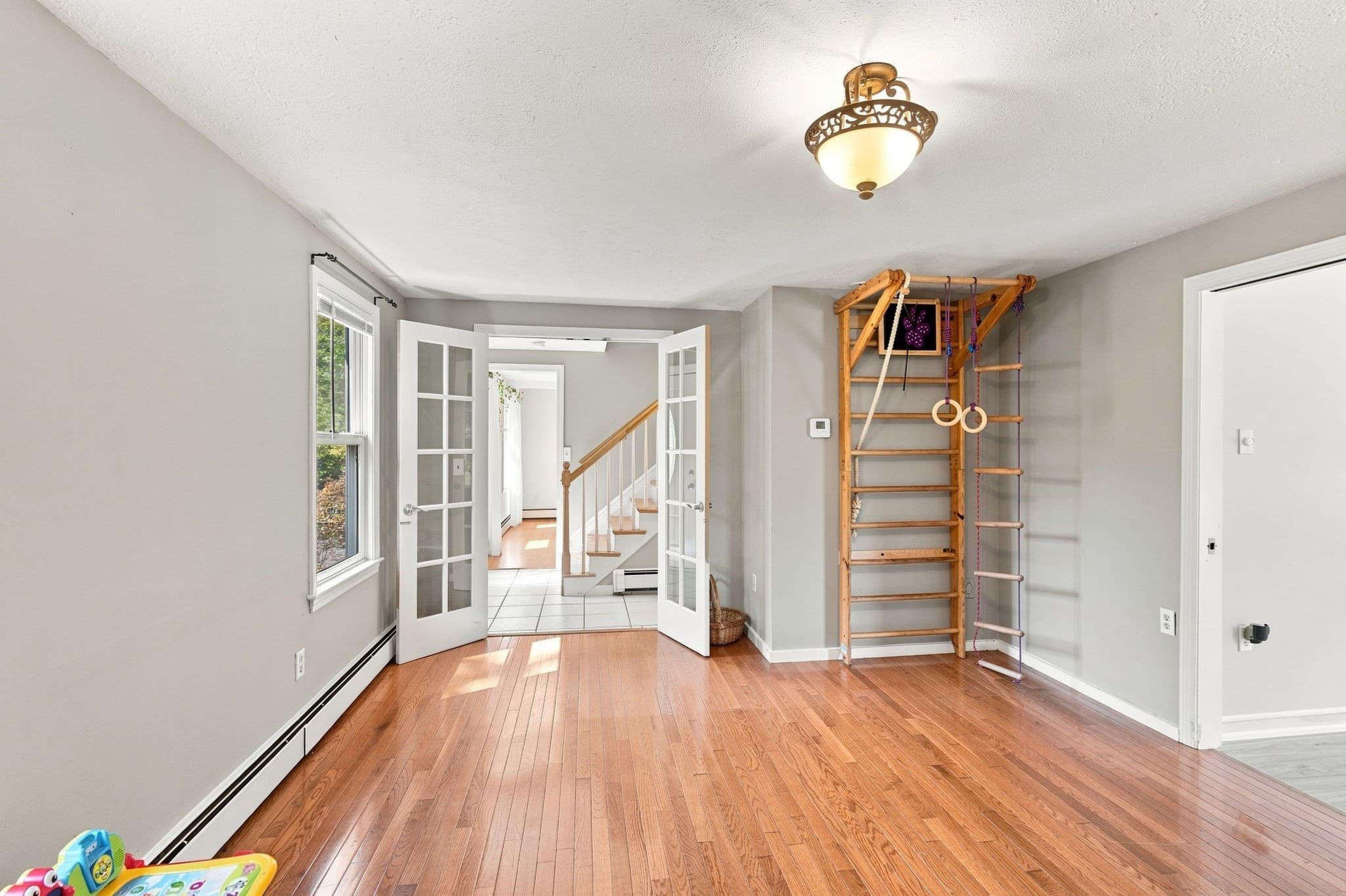 Single Family Residence at 25 West St, Foxboro MA 02035, Foxboro, photo 7 of 42