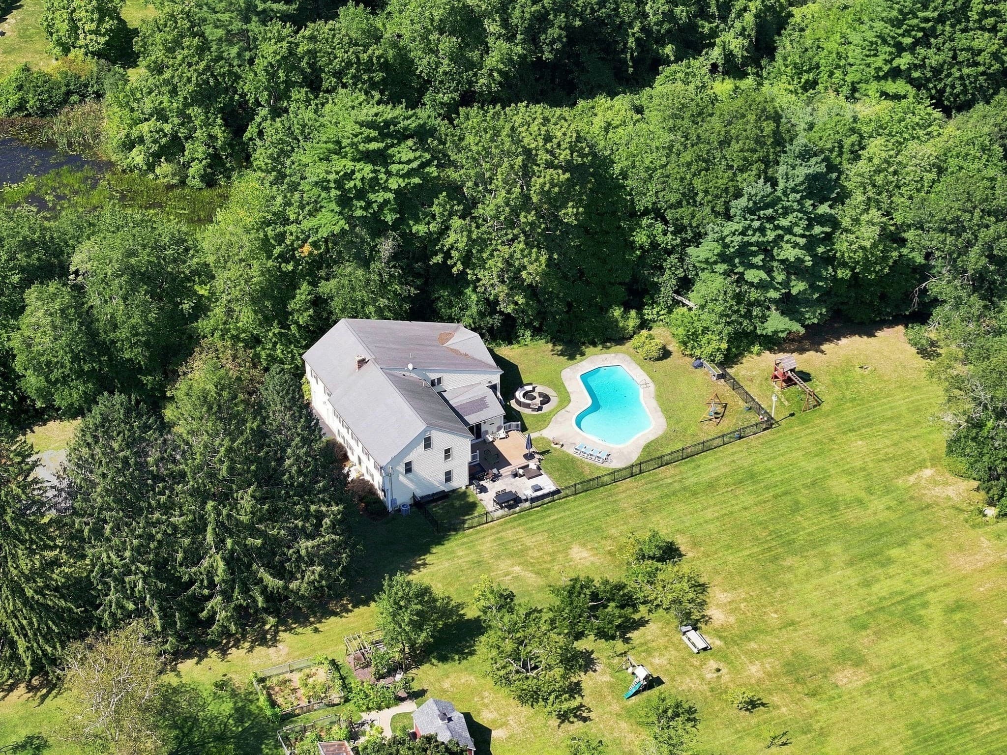 Single Family Residence at 25 West St, Foxboro MA 02035, Foxboro, photo 41 of 42