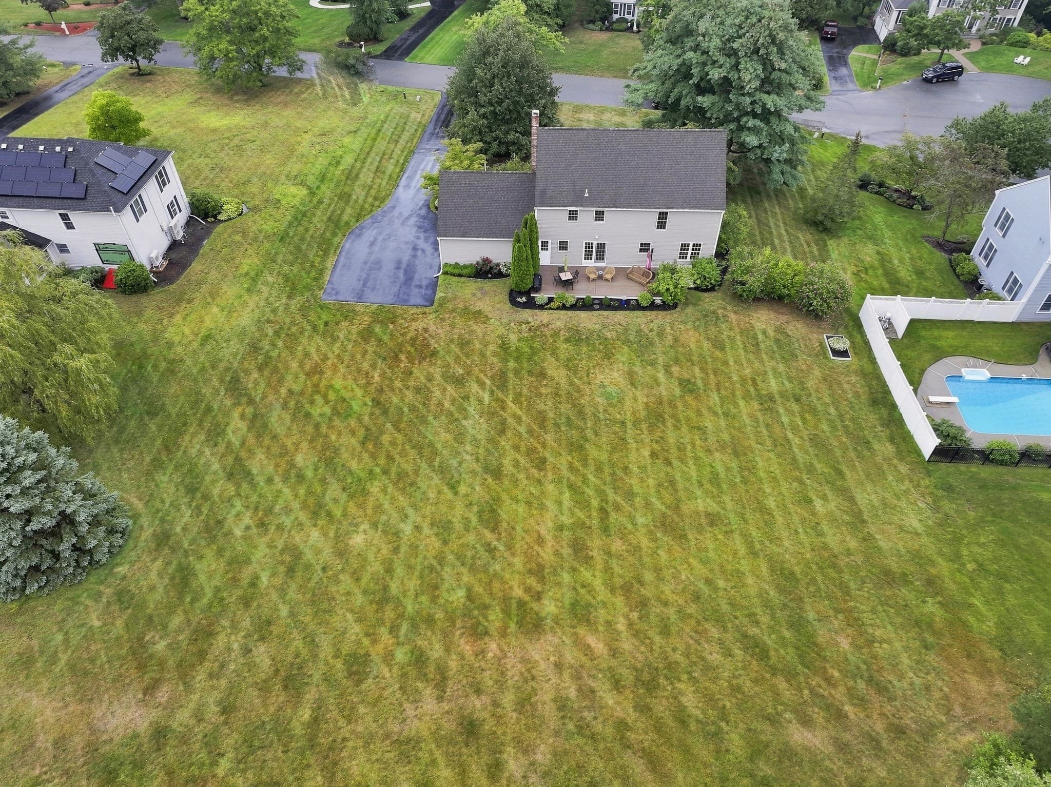 Single Family Residence at 207 French Farm Rd, North Andover MA 01845, North Andover, photo 3 of 38