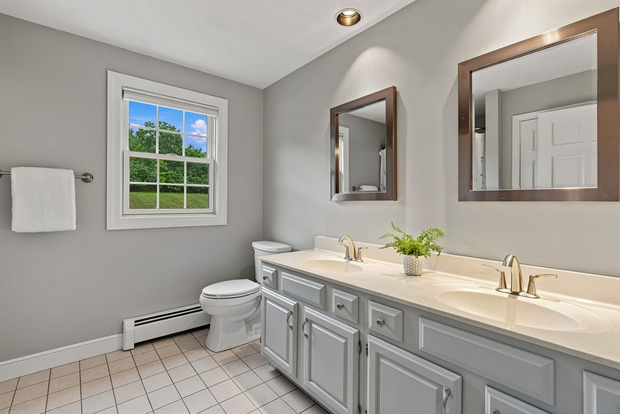 Single Family Residence at 207 French Farm Rd, North Andover MA 01845, North Andover, photo 28 of 38