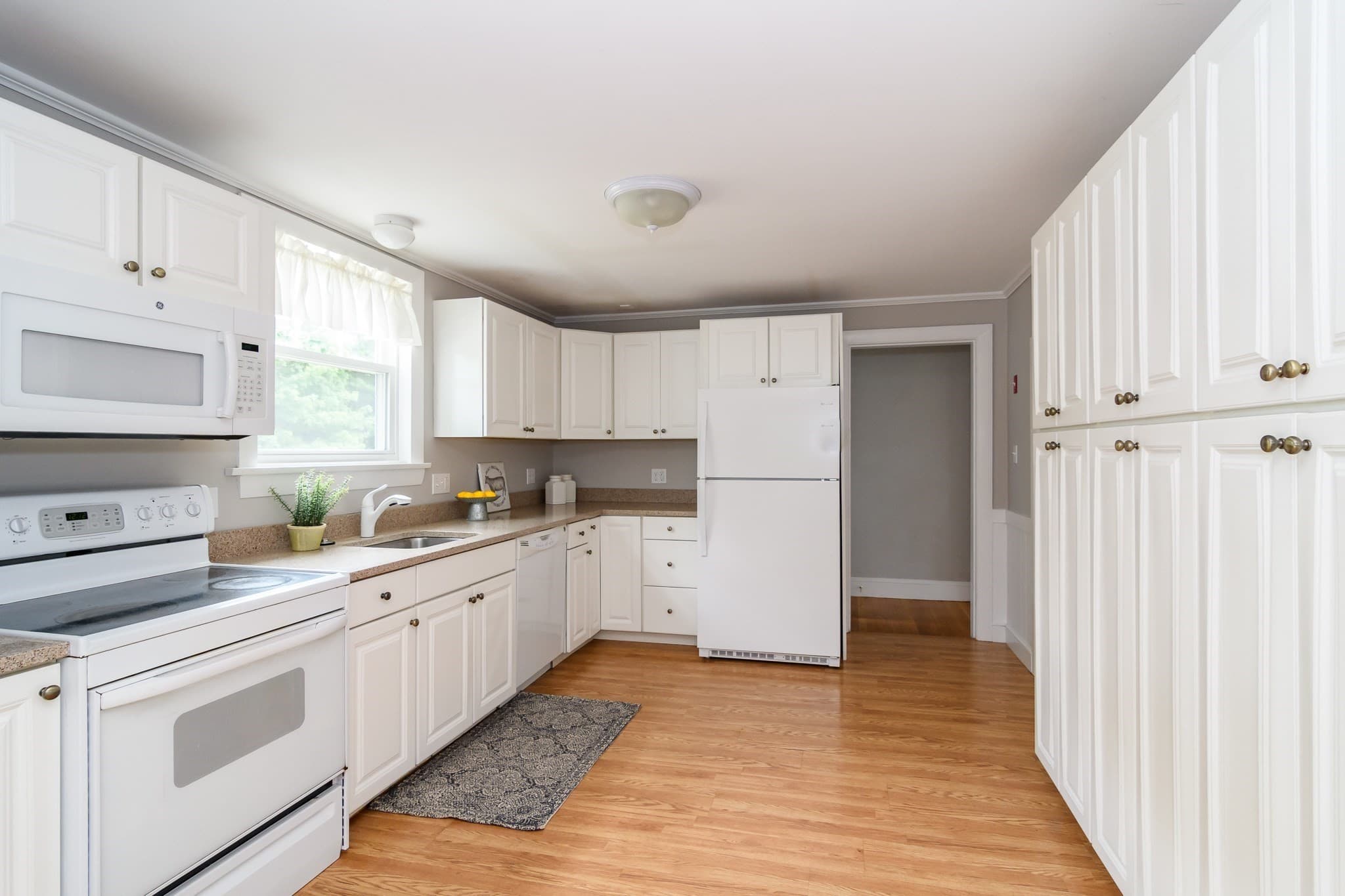 Single Family Residence at 203 Bacon St, Natick MA 01760, Natick, photo 9 of 25
