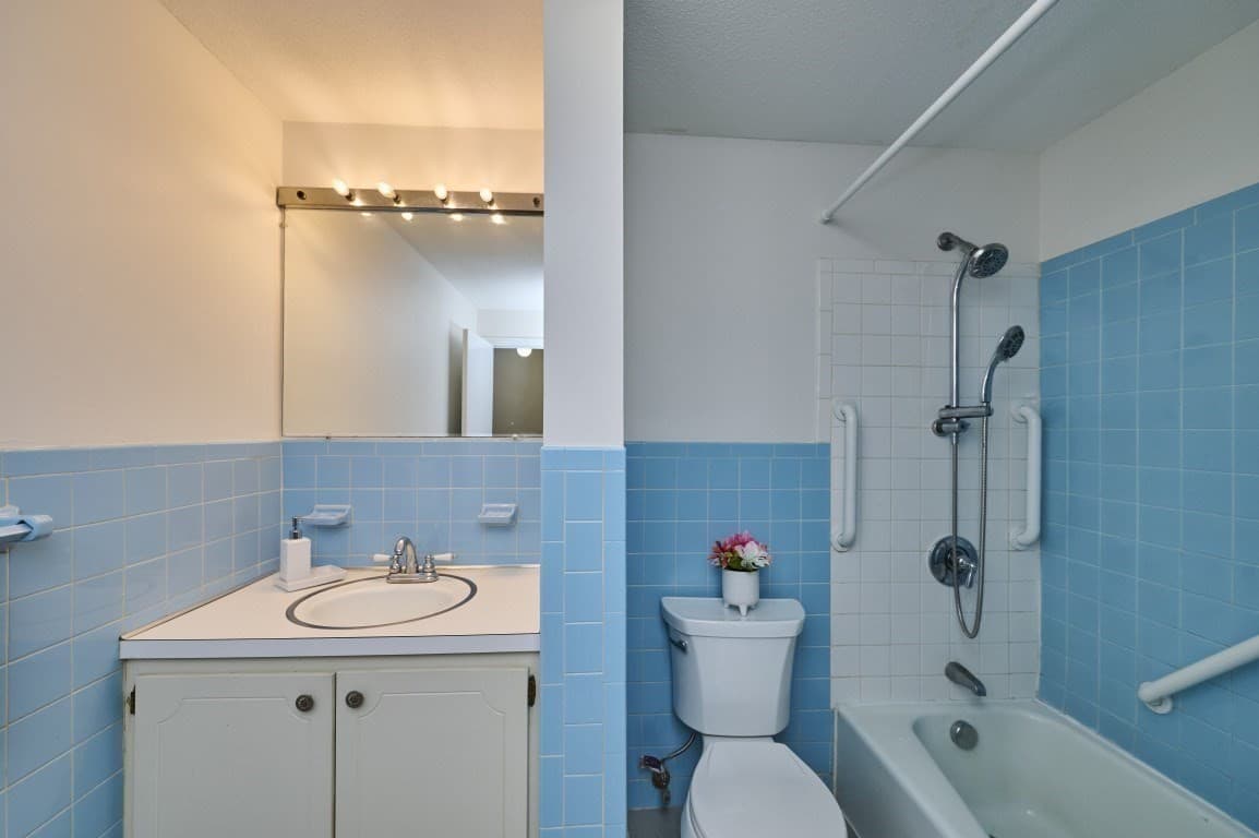 Condominium at 12 Walcott Valley Drive # 12, Hopkinton MA 01748, Hopkinton, photo 20 of 26