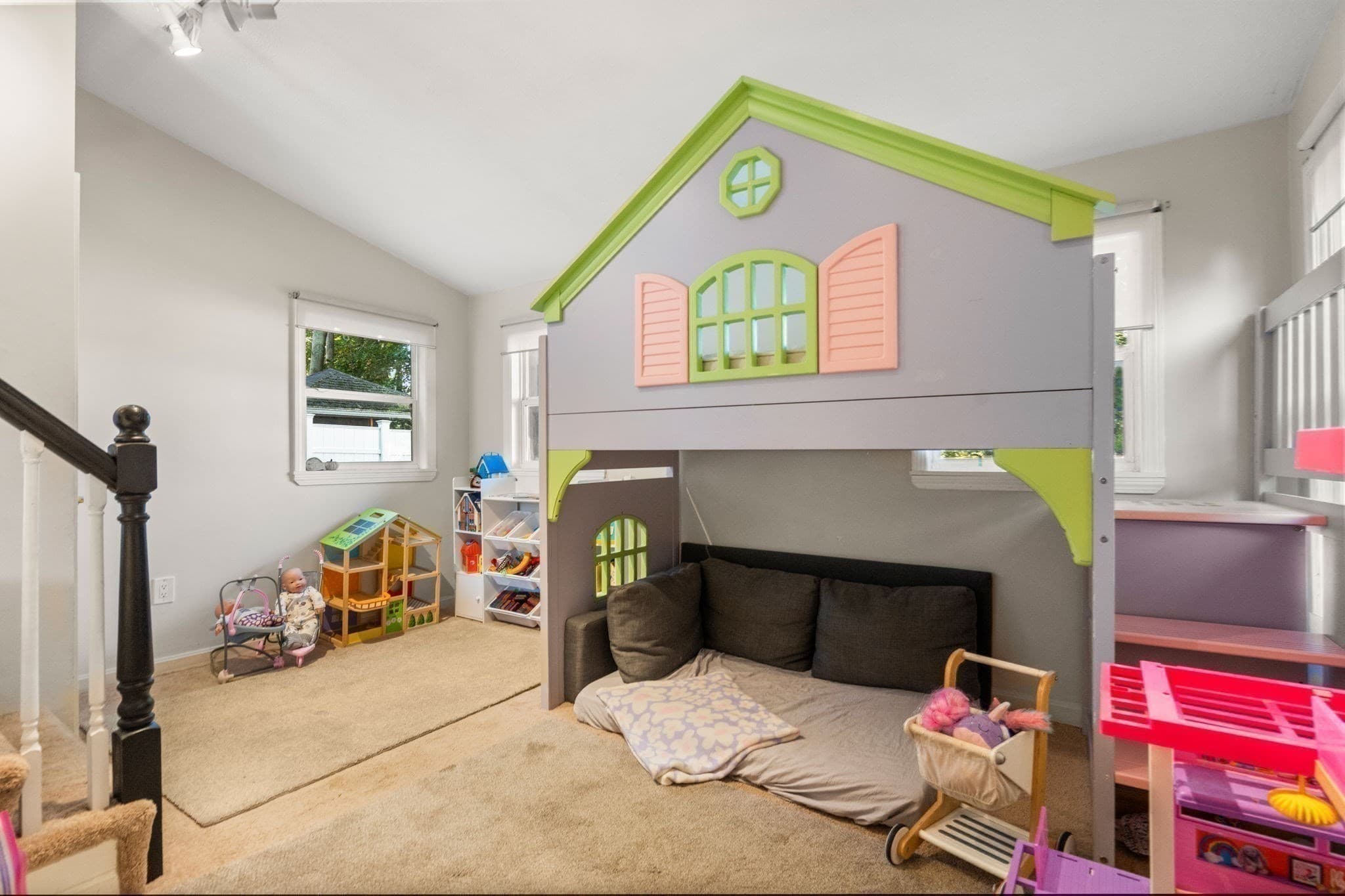 Condominium at 88 Hancock St # 88, Stoneham MA 02180, Stoneham, photo 13 of 35