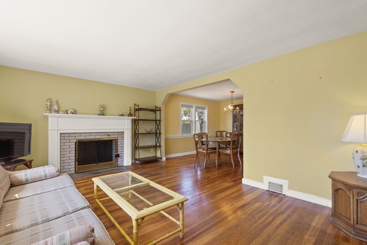 Single Family Residence at 11 Imrie St, Randolph MA 02368, photo 7 of 33