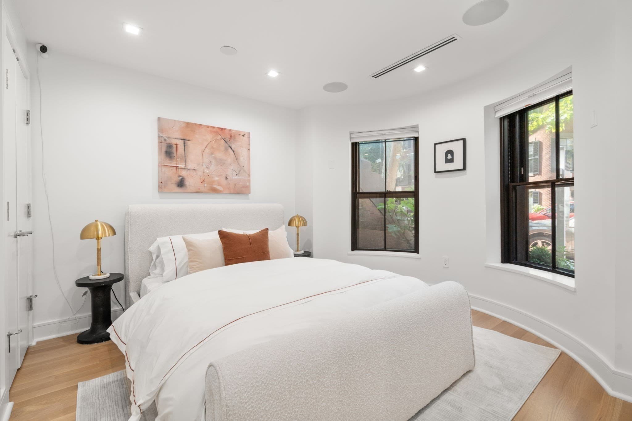 Single Family Residence at 189 W Brookline St, Boston MA 02118, Boston, photo 12 of 42