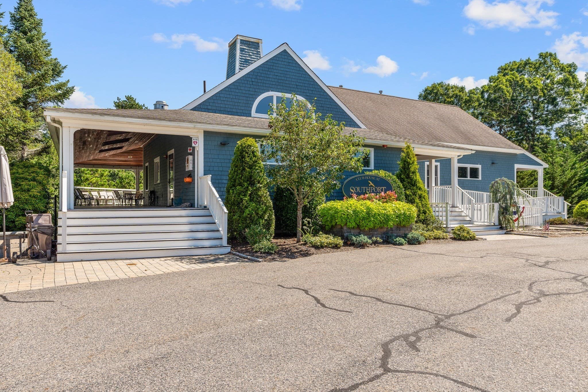 Single Family Residence at 7 Par Three Ct, Mashpee MA 02649, Mashpee, photo 34 of 38