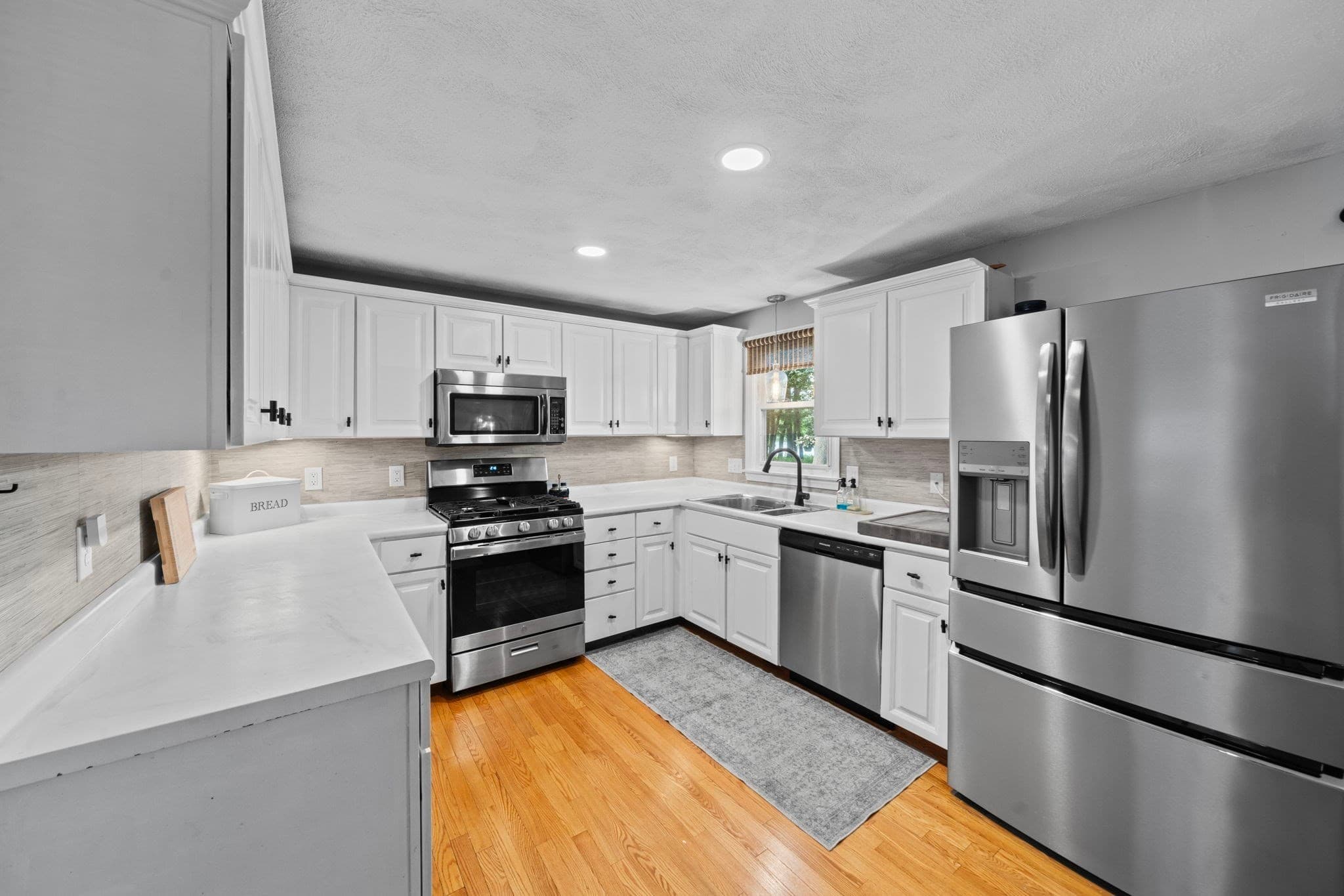 Condominium at 278 Wellman Ave # 278, Chelmsford MA 01863, Chelmsford, photo 6 of 42