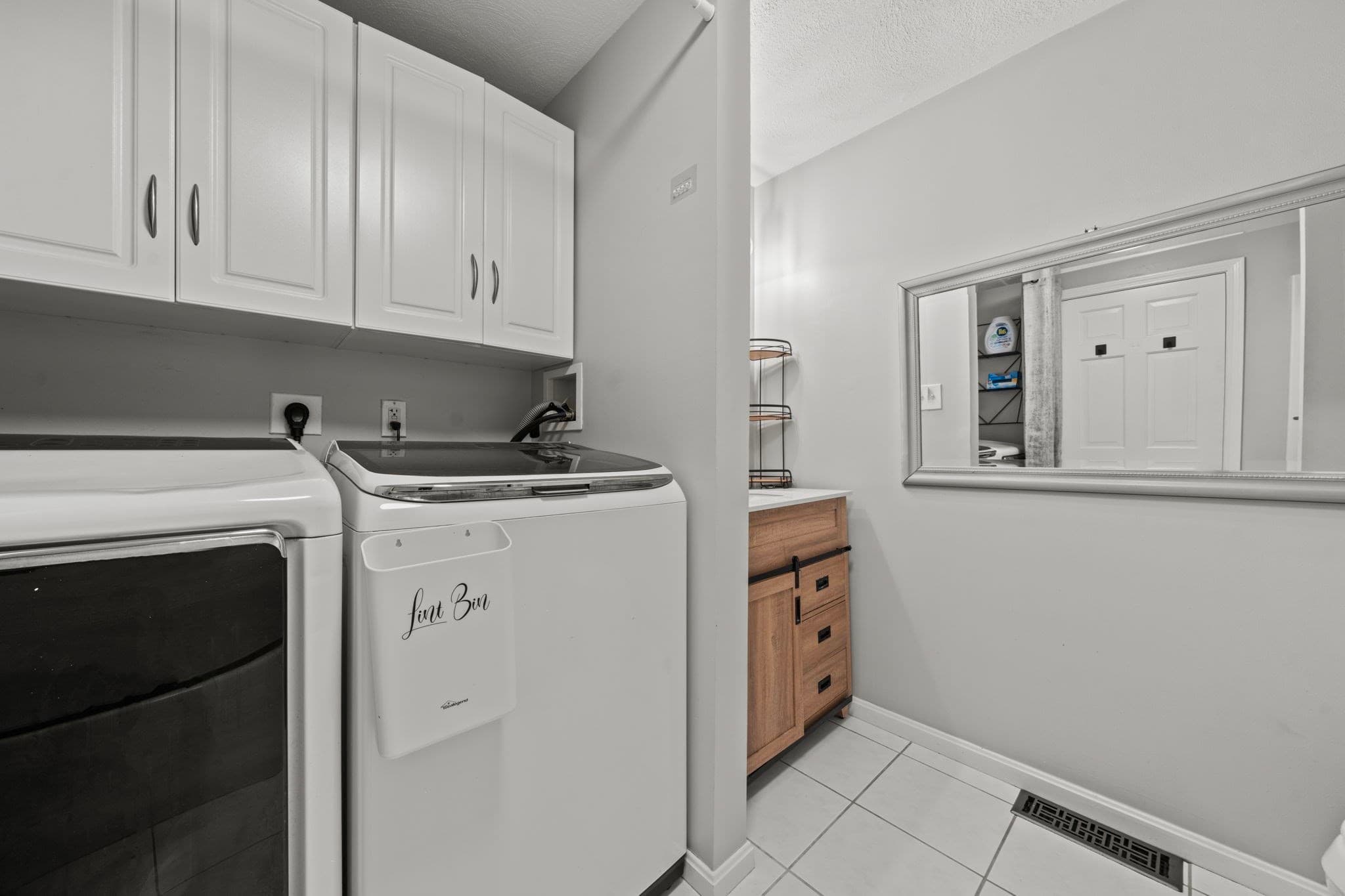 Condominium at 278 Wellman Ave # 278, Chelmsford MA 01863, Chelmsford, photo 30 of 42