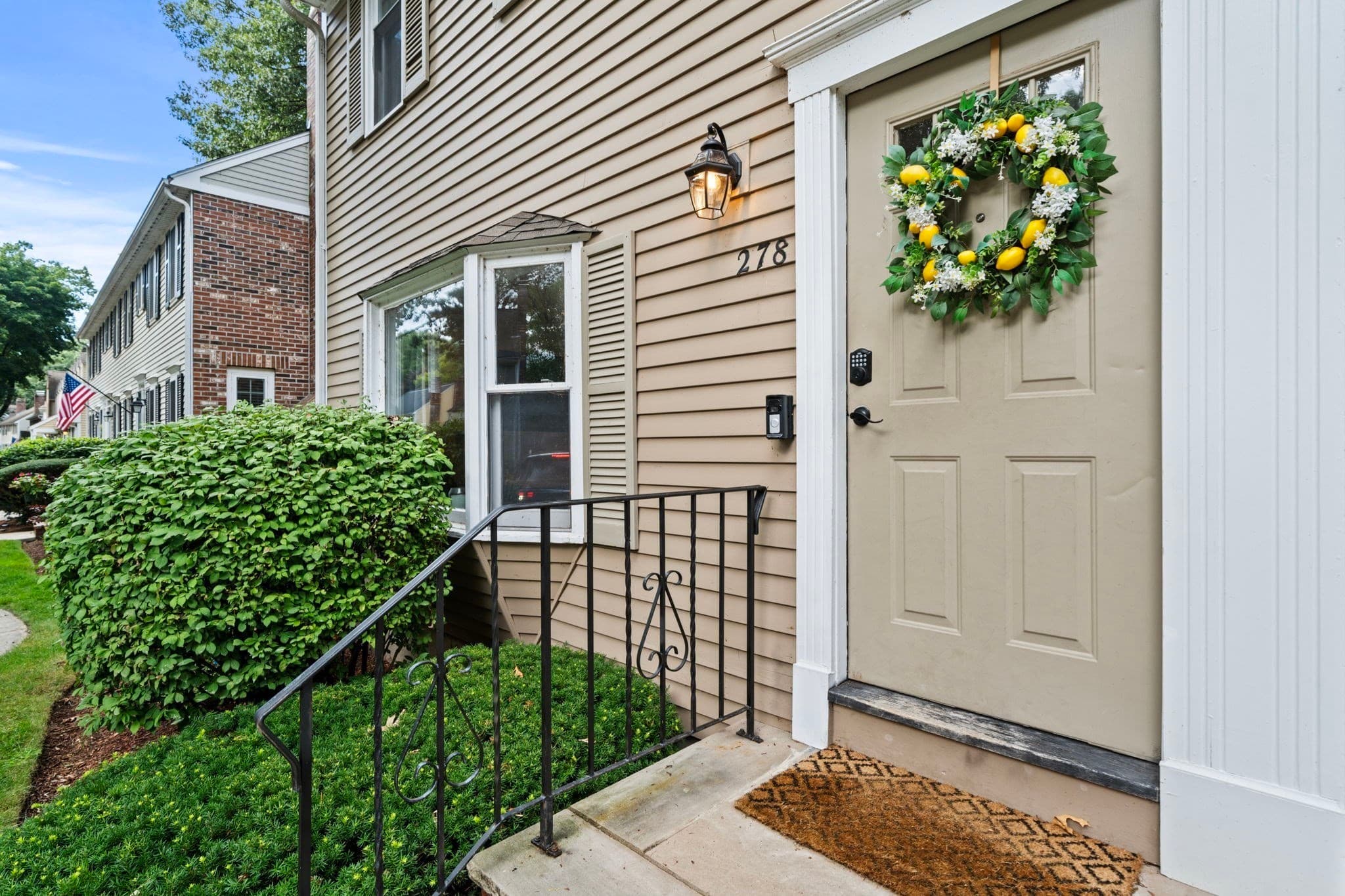 Condominium at 278 Wellman Ave # 278, Chelmsford MA 01863, Chelmsford, photo 4 of 42