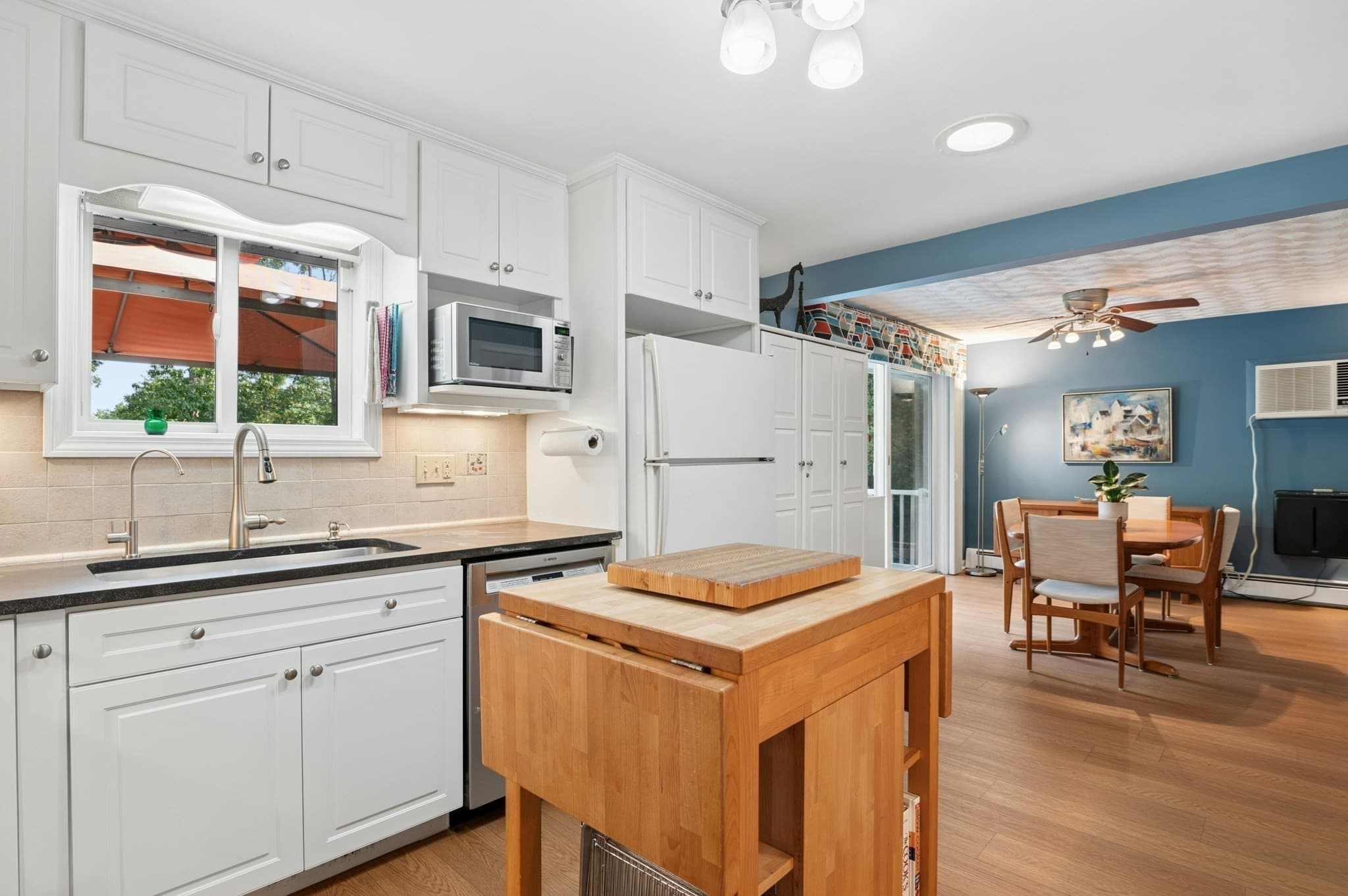 Single Family Residence at 11 Greybert Ln, Worcester MA 01602, Worcester, photo 26 of 42