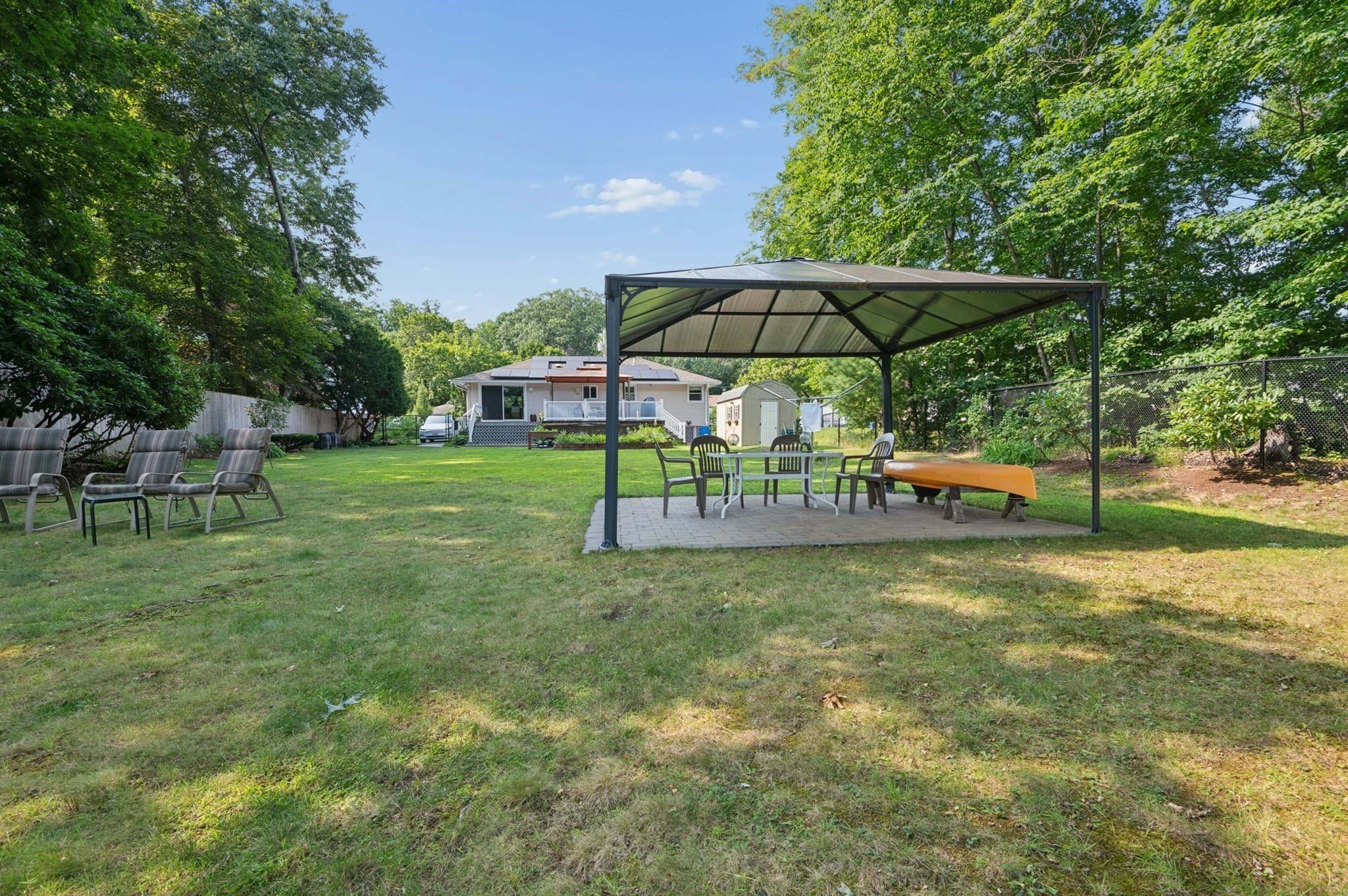 Single Family Residence at 11 Greybert Ln, Worcester MA 01602, Worcester, photo 10 of 42