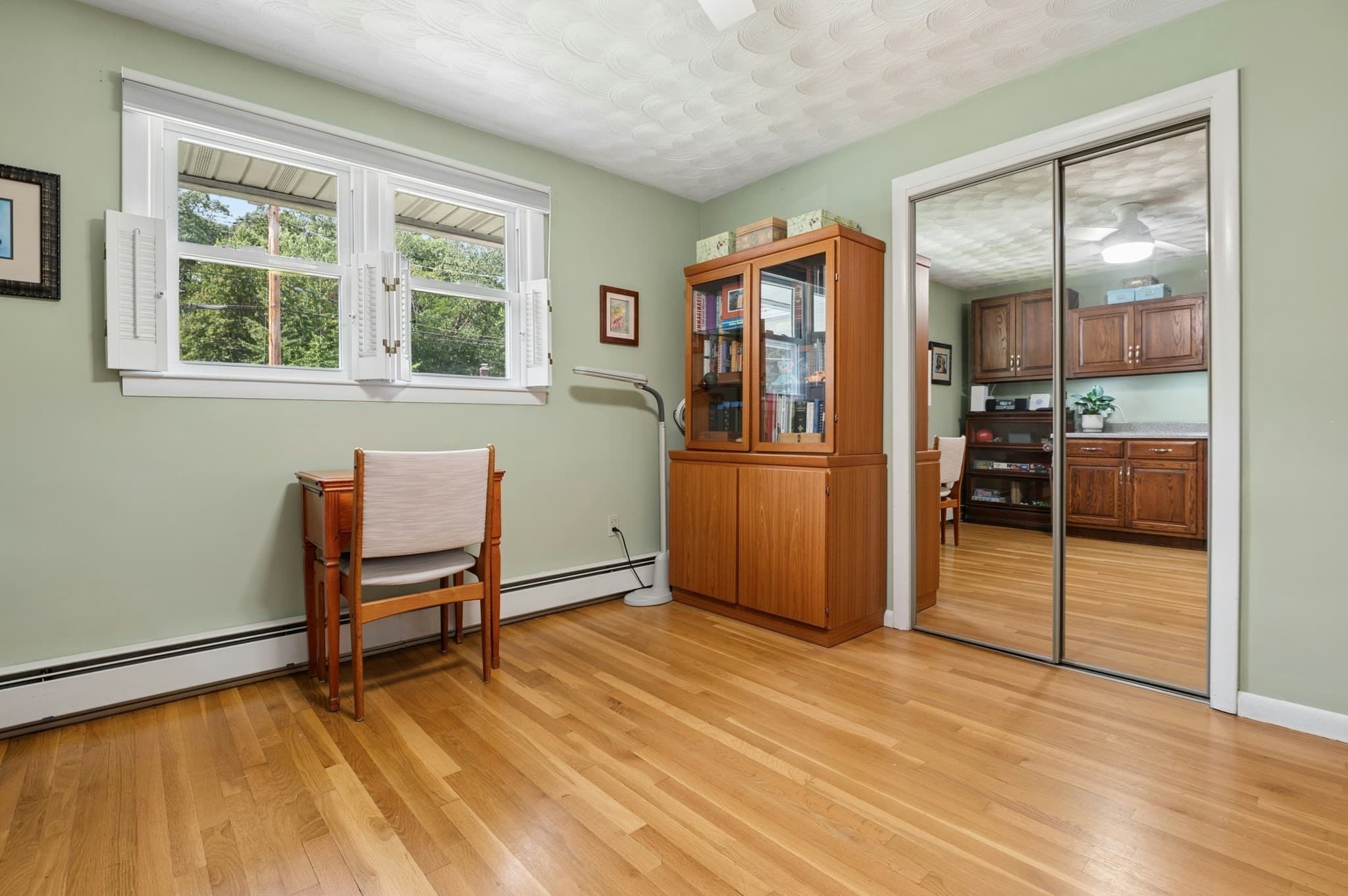 Single Family Residence at 11 Greybert Ln, Worcester MA 01602, Worcester, photo 33 of 42
