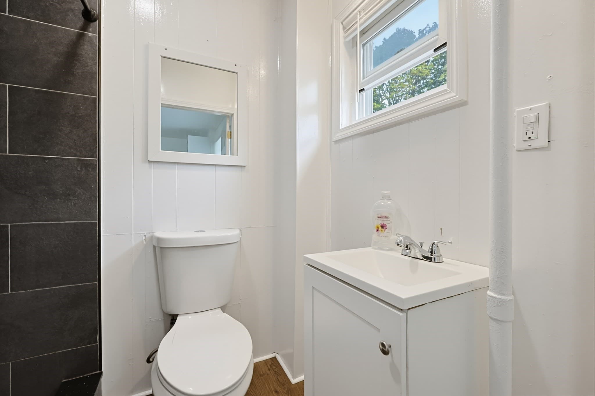 Single Family Residence at 13 Campbell Ave, Leominster MA 01453, Leominster, photo 7 of 32
