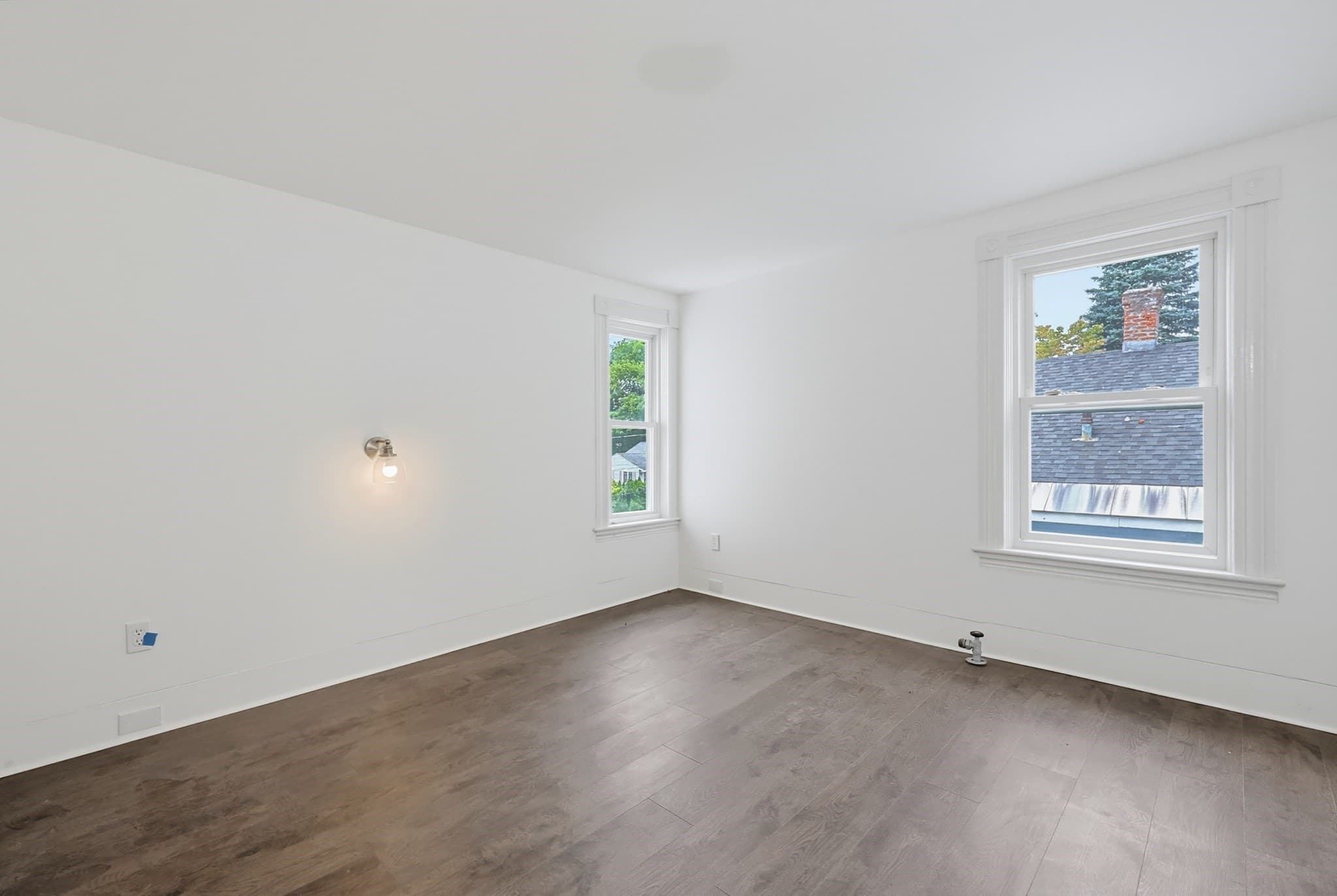 Single Family Residence at 13 Campbell Ave, Leominster MA 01453, Leominster, photo 14 of 32