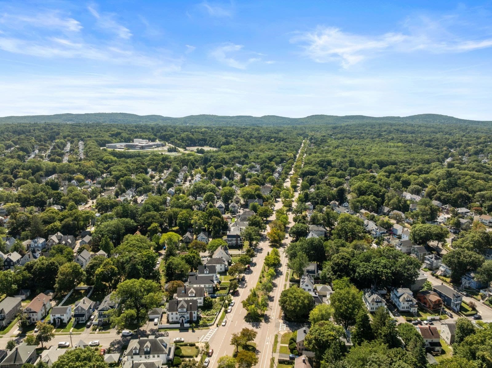 3 Family - 3 Units Up/Down at 197 Blue Hills Pkwy, Milton MA 02186, photo 22 of 28