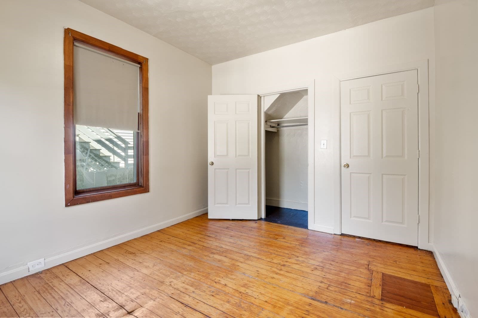 3 Family - 3 Units Up/Down at 197 Blue Hills Pkwy, Milton MA 02186, photo 11 of 28