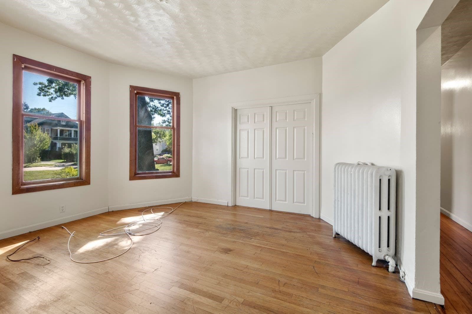 3 Family - 3 Units Up/Down at 197 Blue Hills Pkwy, Milton MA 02186, photo 4 of 28