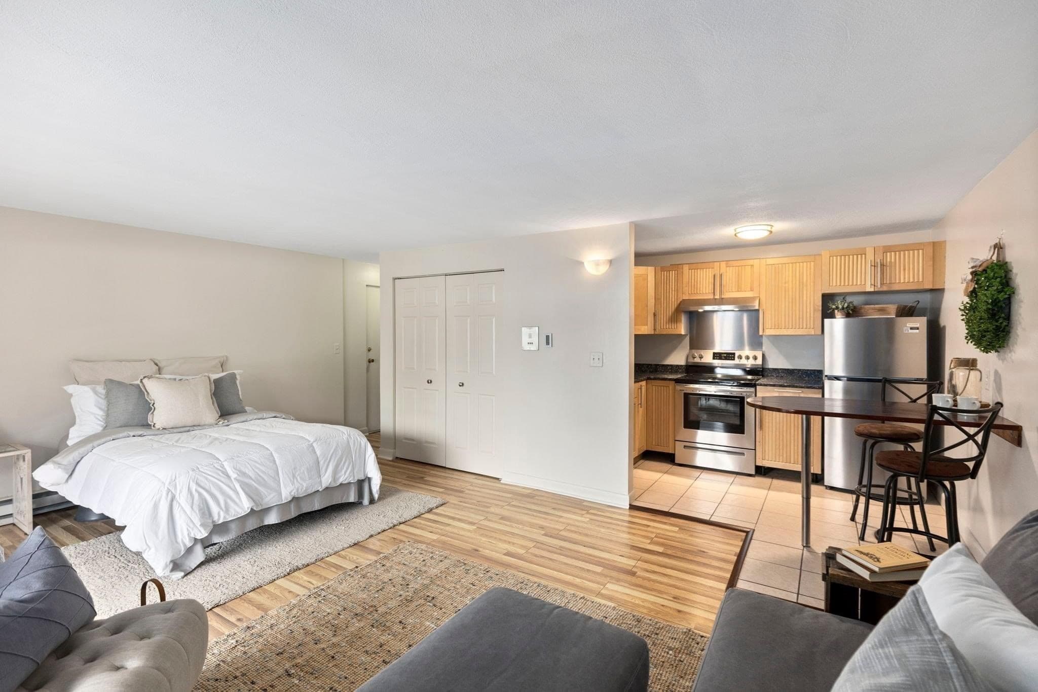 Condominium at 53 Fountain Ln # 8, Weymouth MA 02190, Weymouth, photo 3 of 21