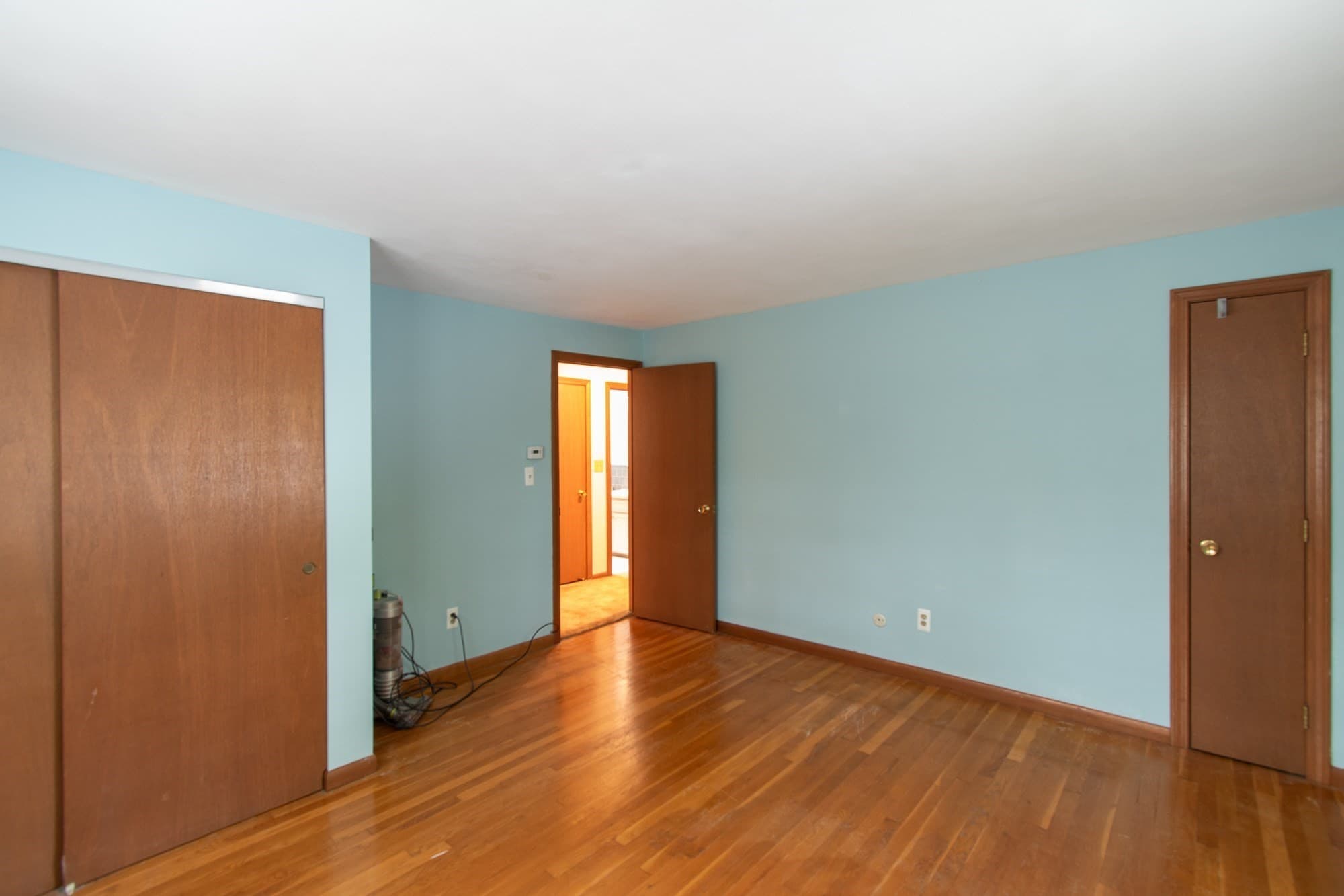 Single Family Residence at 16 Crabapple Ln, Chelmsford MA 01824, photo 16 of 27