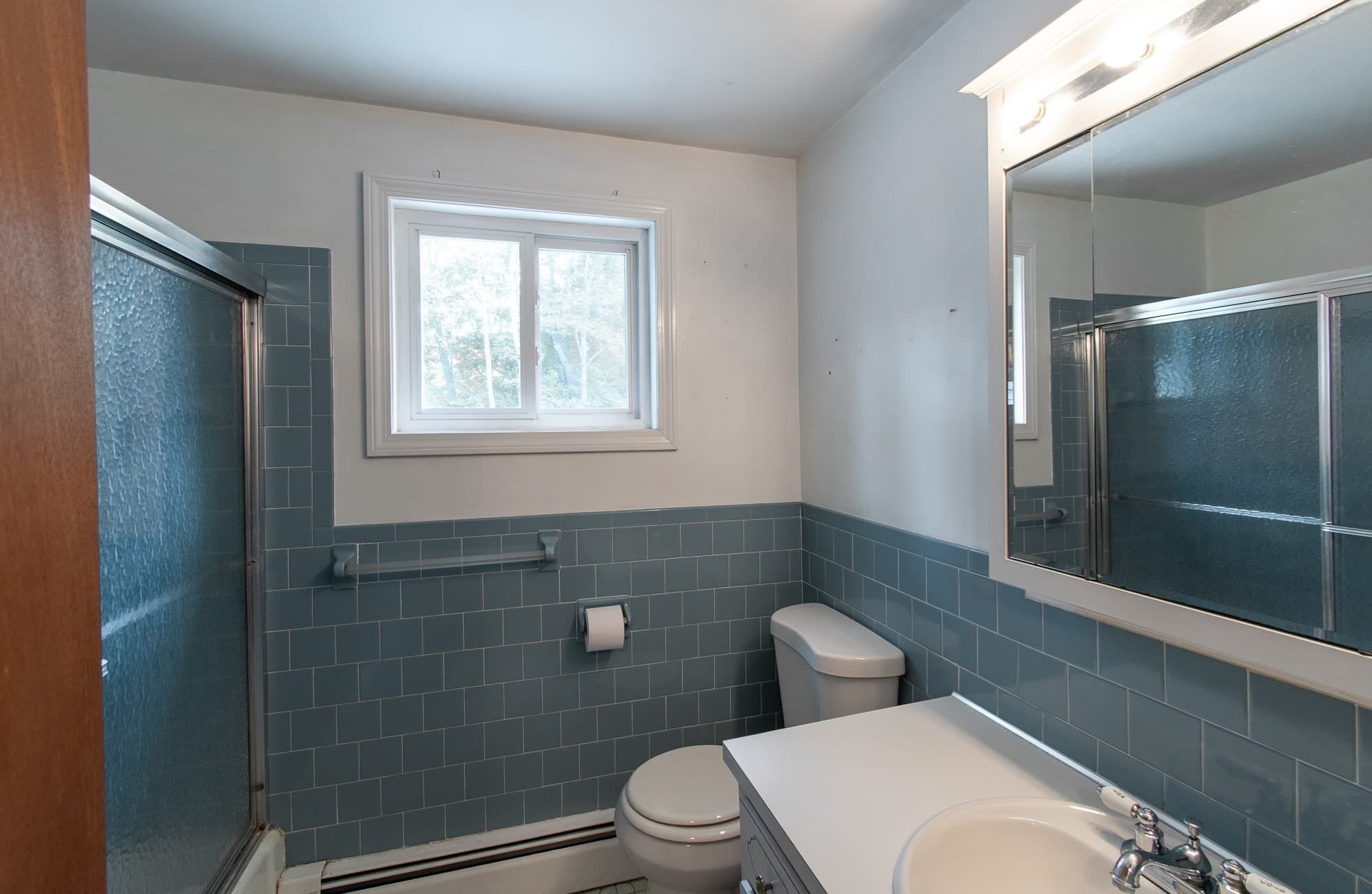 Single Family Residence at 16 Crabapple Ln, Chelmsford MA 01824, photo 19 of 27