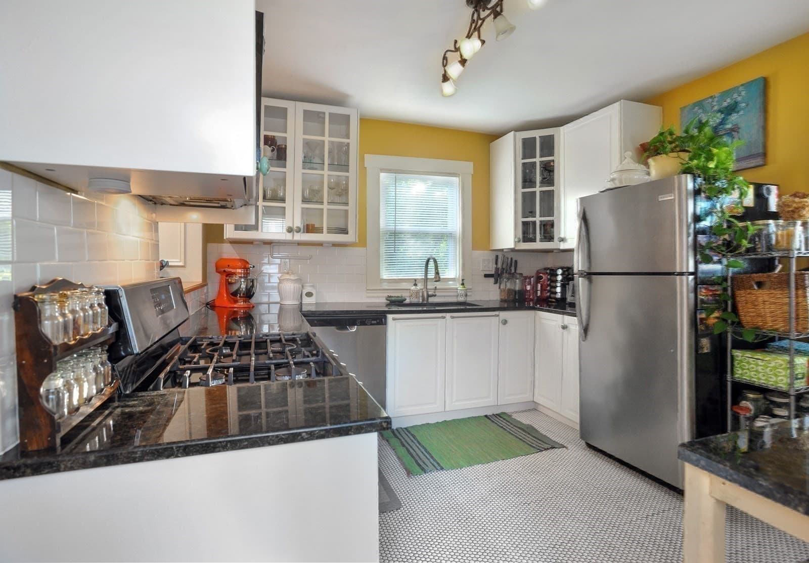 Single Family Residence at 14 Highland Avenue, Hull MA 02045, Hull, photo 12 of 37