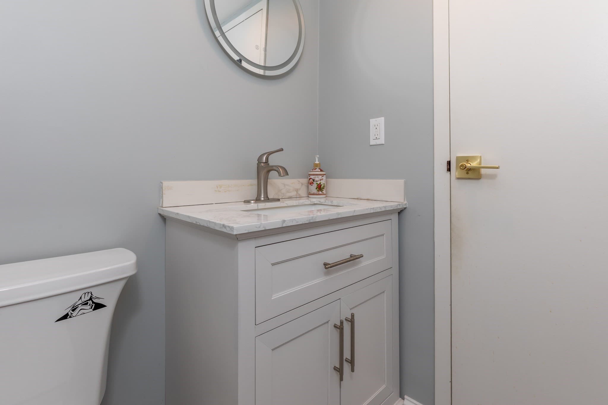 Condominium at 22 Old Stone Way # 22, Weymouth MA 02189, photo 24 of 38