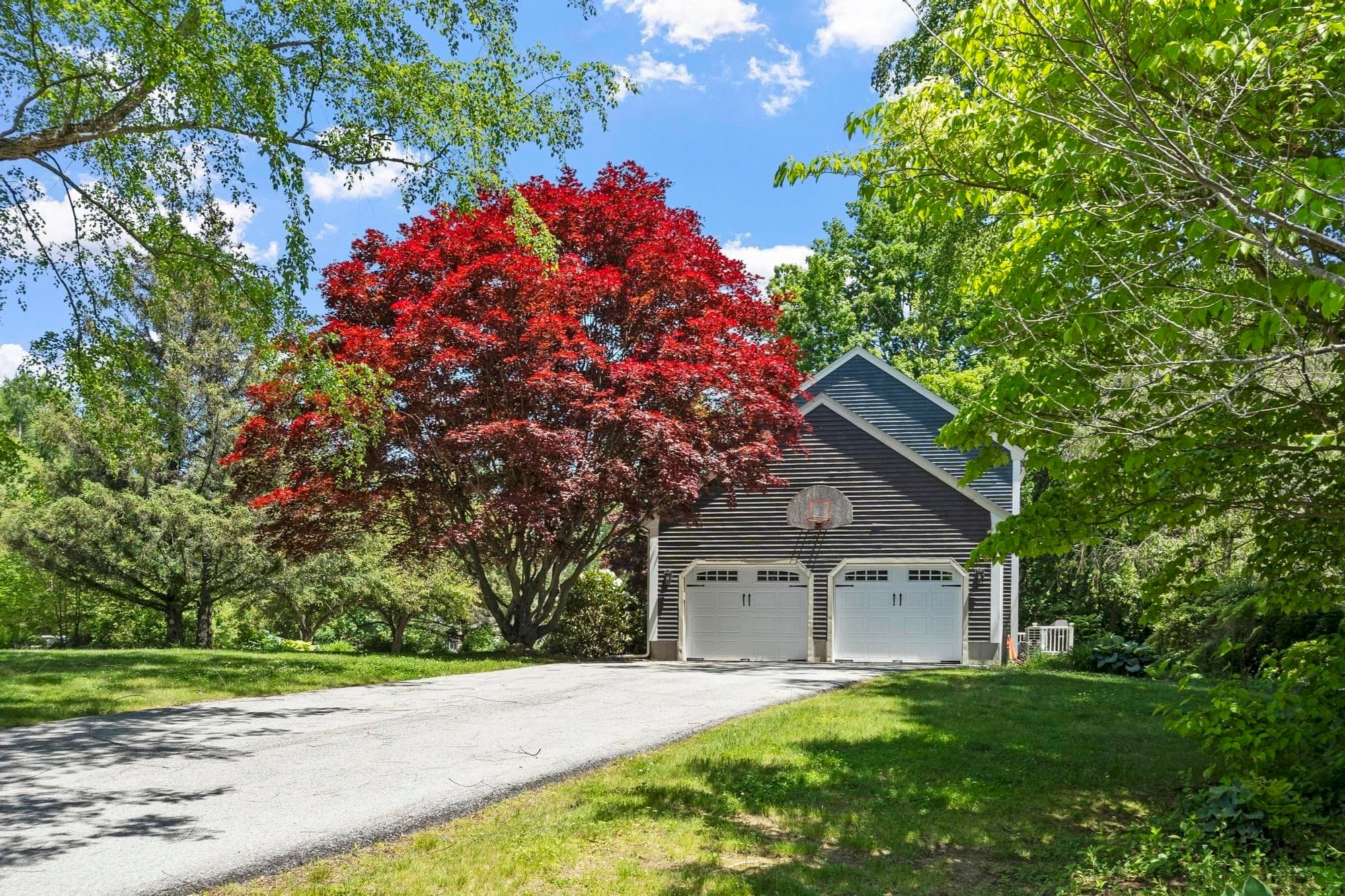 Single Family Residence at 22 Ponnakin Hill Rd, Charlton MA 01507, Charlton, photo 37 of 38
