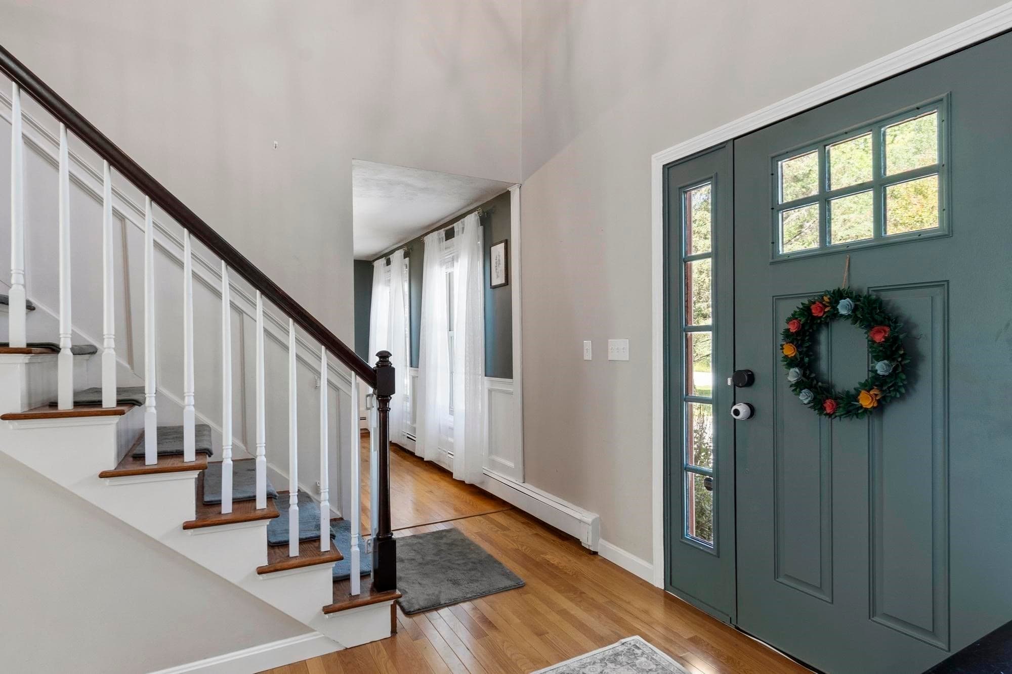 Single Family Residence at 22 Ponnakin Hill Rd, Charlton MA 01507, Charlton, photo 4 of 38