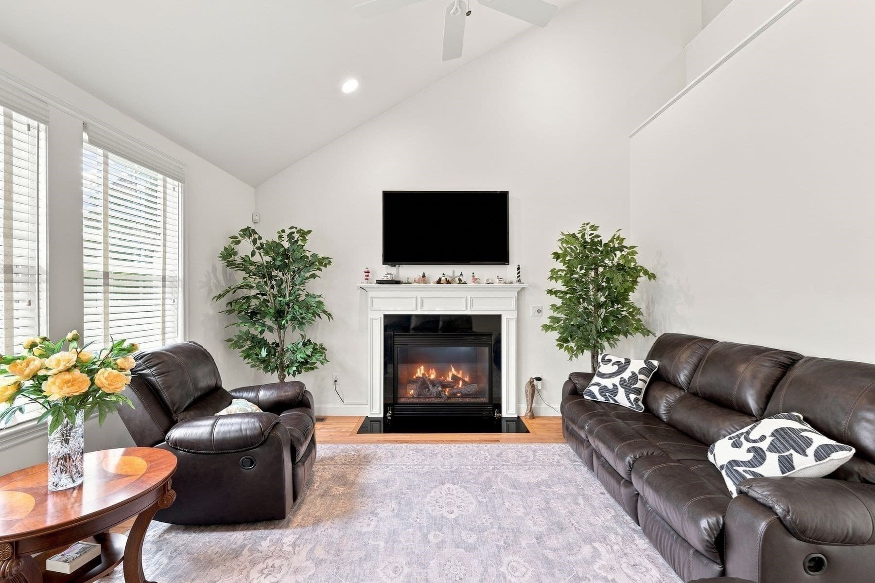 Condominium at 2 Pimpernel Cir # 25, Georgetown MA 01833, Georgetown, photo 16 of 35