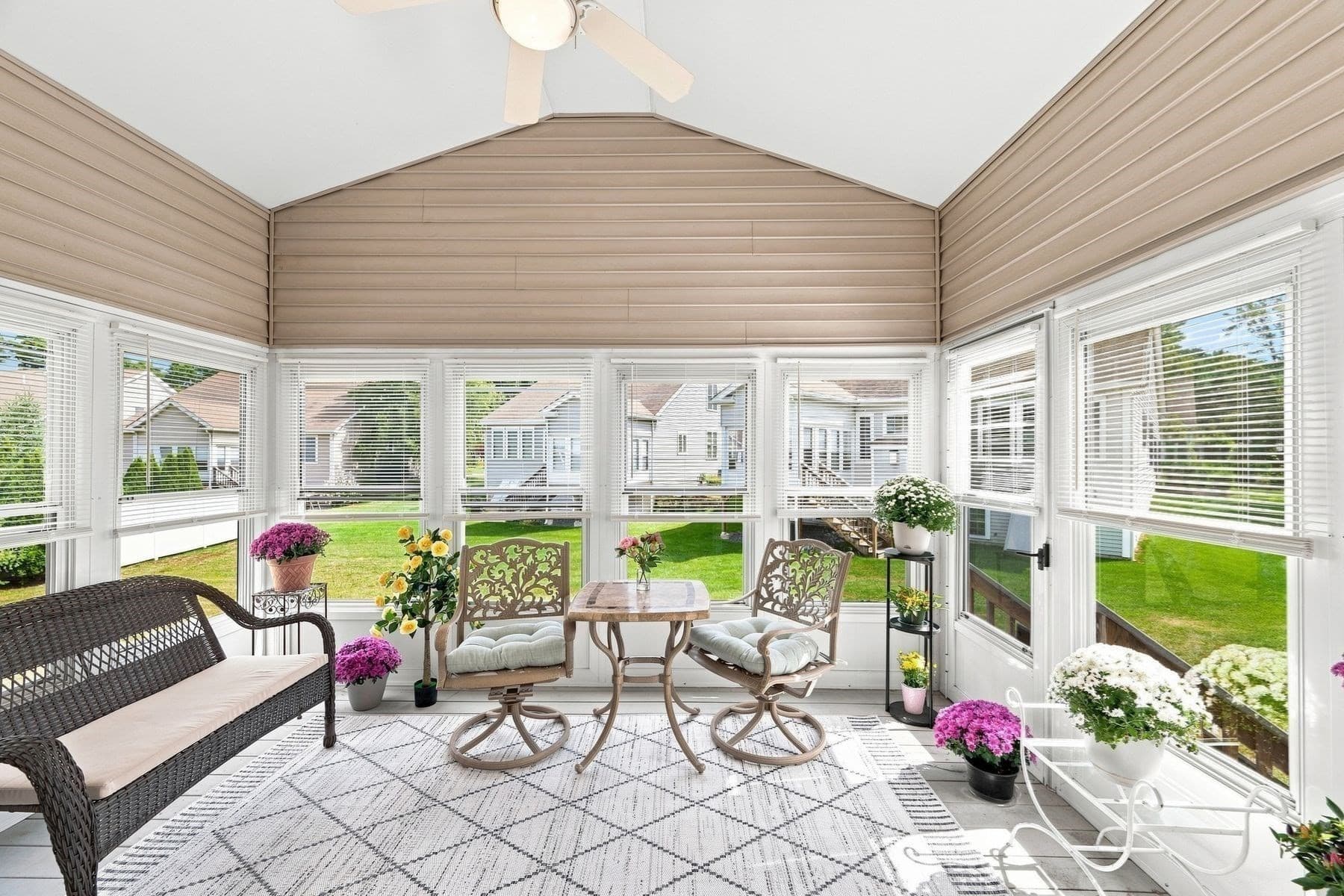 Condominium at 2 Pimpernel Cir # 25, Georgetown MA 01833, Georgetown, photo 18 of 35