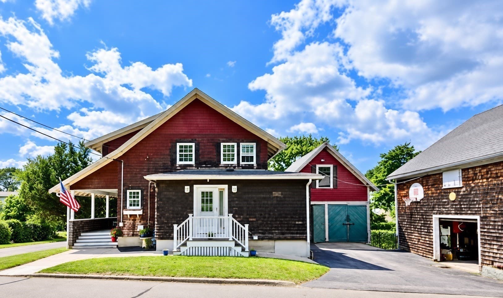 Single Family Residence at 117 Spring St, Hull MA 02045, Hull, photo 6 of 36