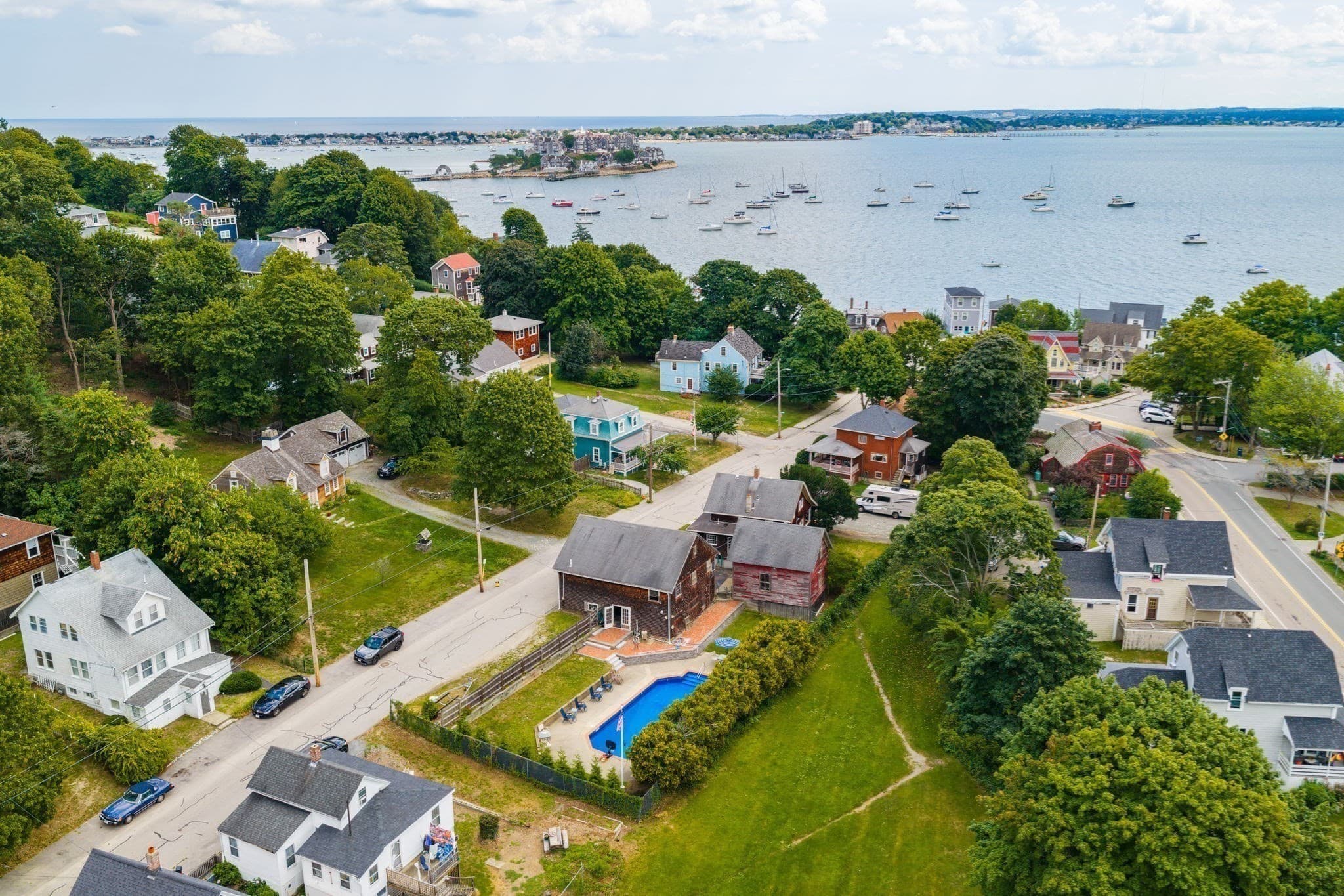 117 Spring St, Hull MA 02045