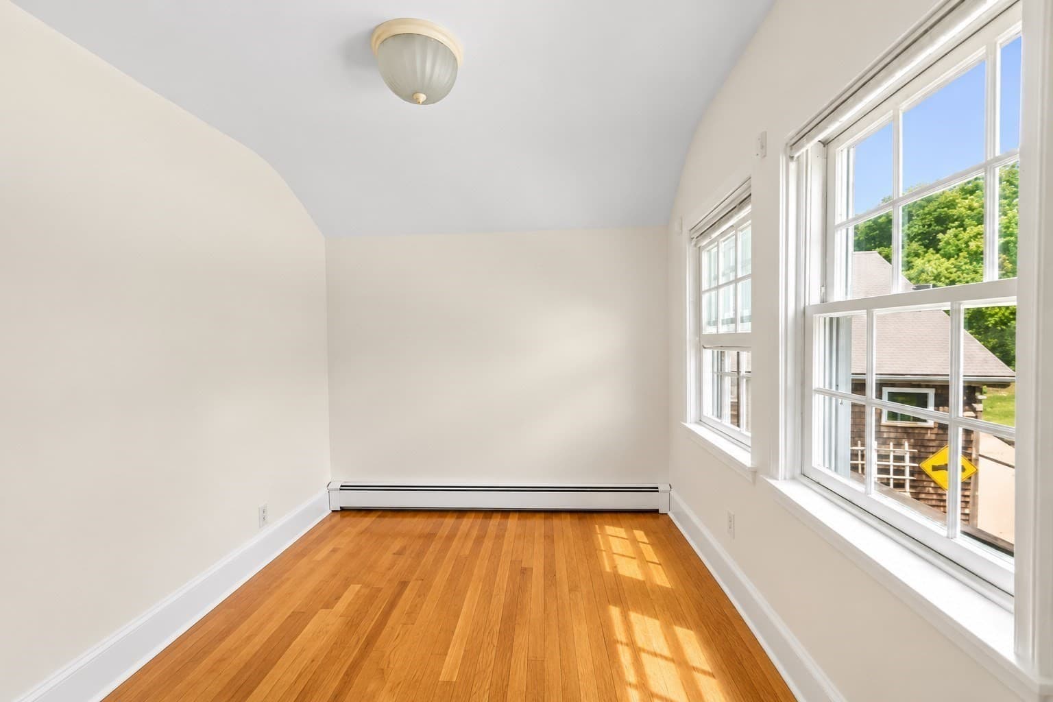 Single Family Residence at 117 Spring St, Hull MA 02045, Hull, photo 19 of 36