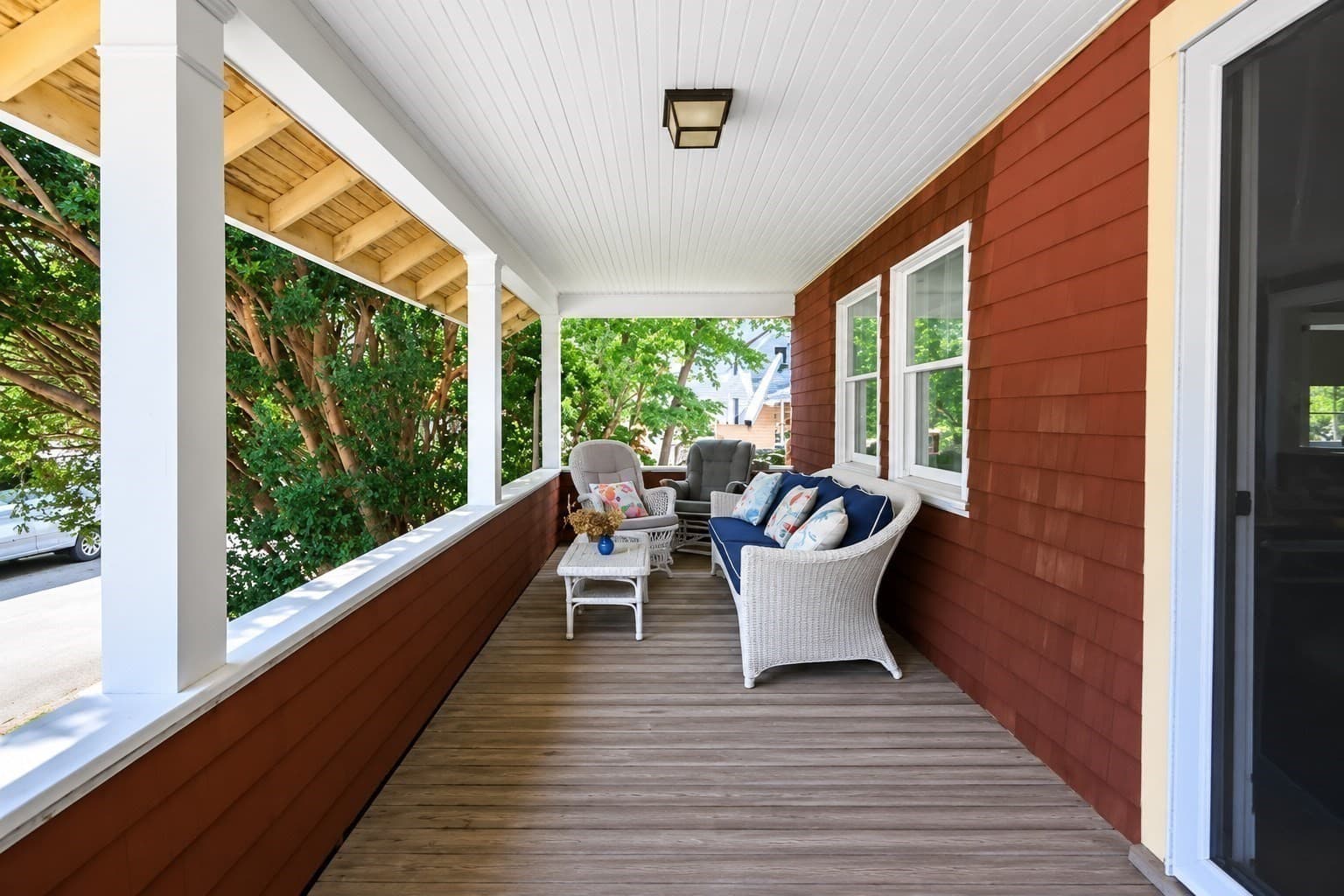 Single Family Residence at 117 Spring St, Hull MA 02045, Hull, photo 4 of 36