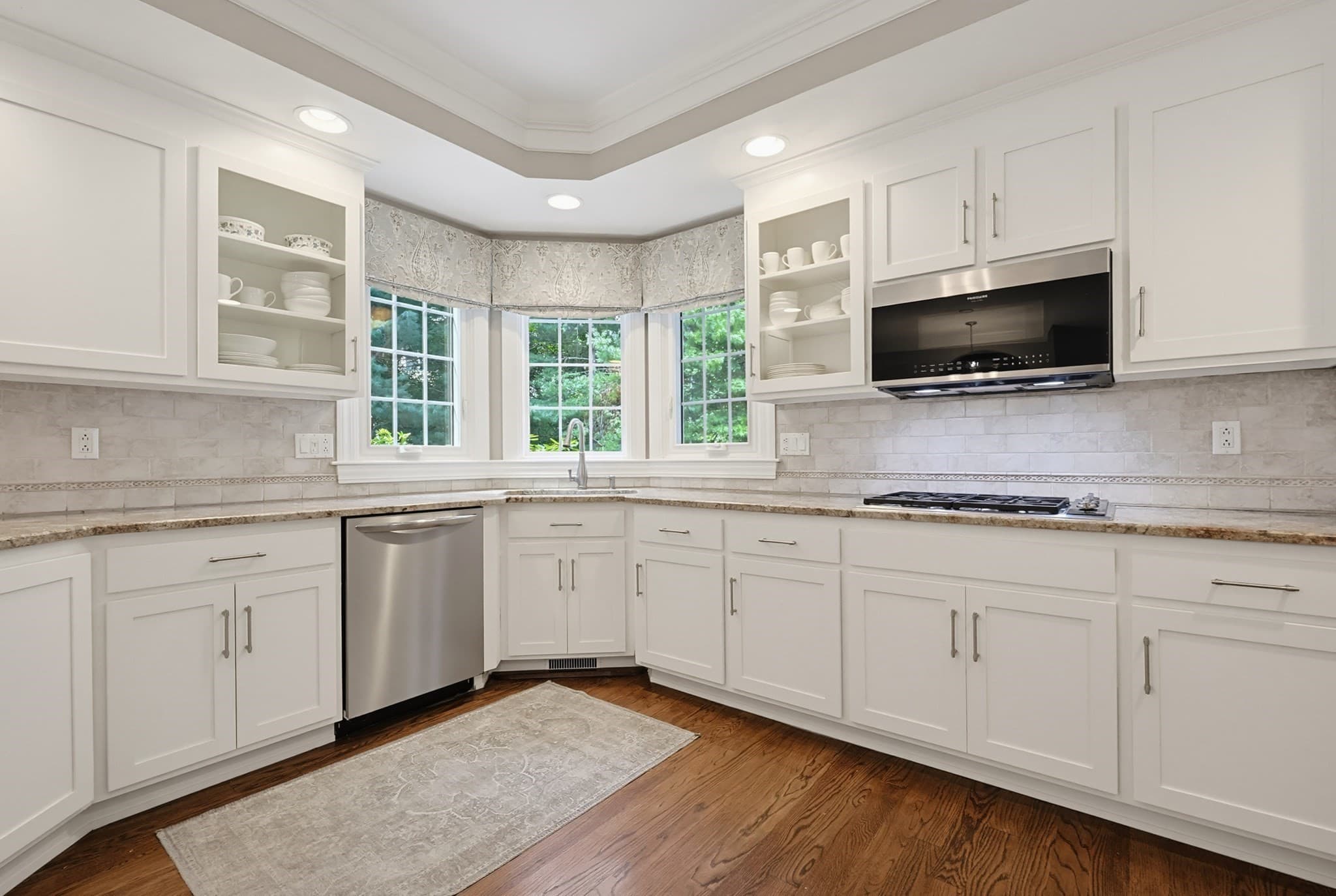 Single Family Residence at 23 High Ridge Circle, Franklin MA 02038, Franklin, photo 9 of 42