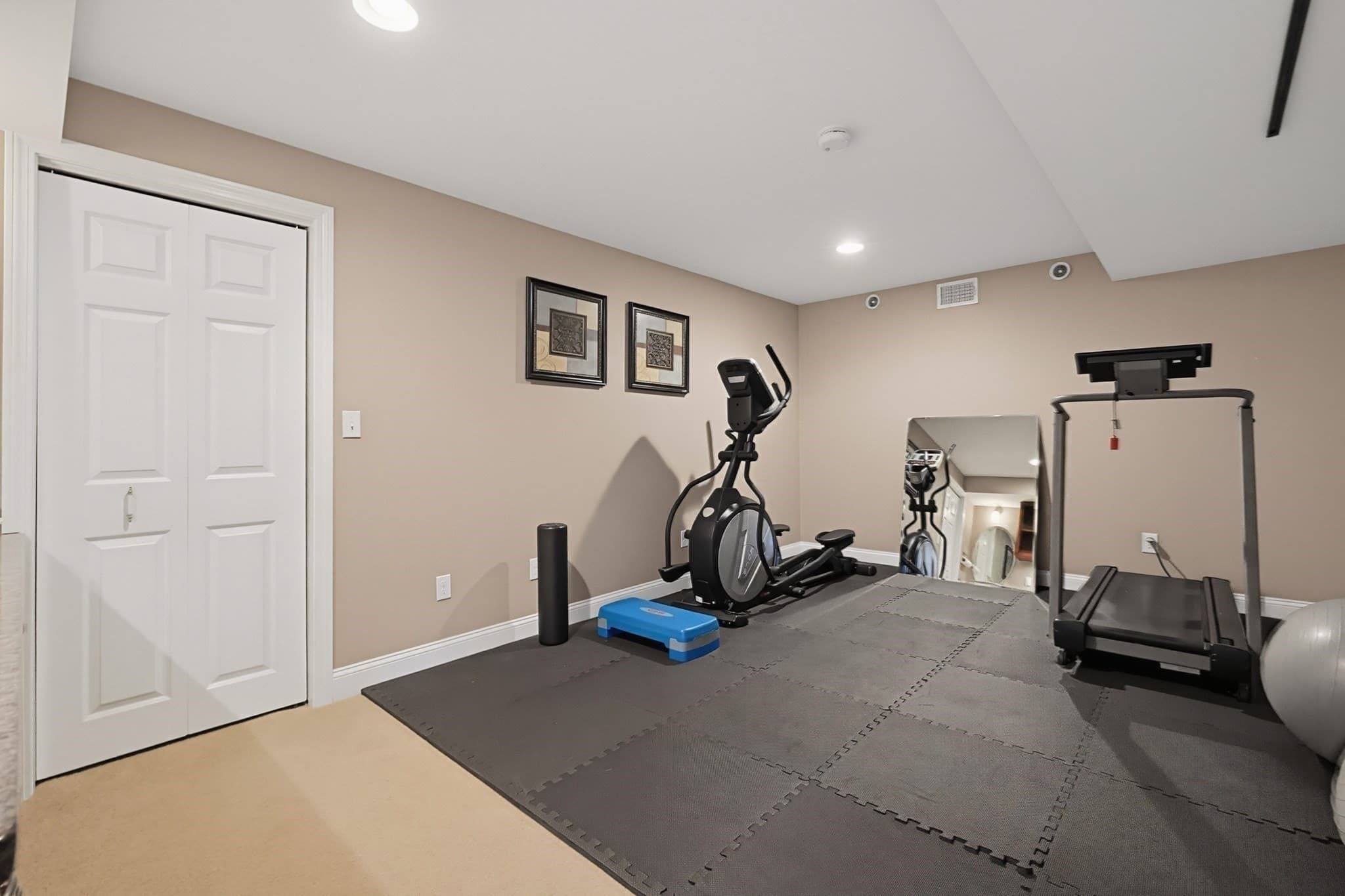 Single Family Residence at 23 High Ridge Circle, Franklin MA 02038, Franklin, photo 33 of 42