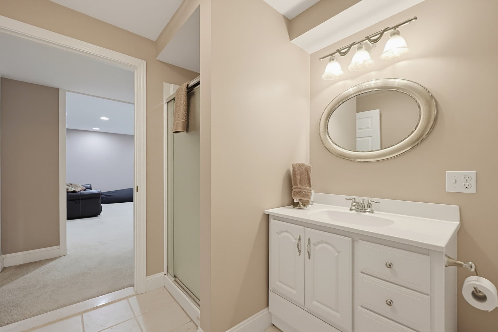 Single Family Residence at 23 High Ridge Circle, Franklin MA 02038, Franklin, photo 35 of 42