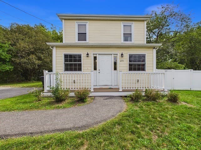 Single Family Residence at 275 Holmes St., Halifax MA 02338, Halifax, photo 2 of 28
