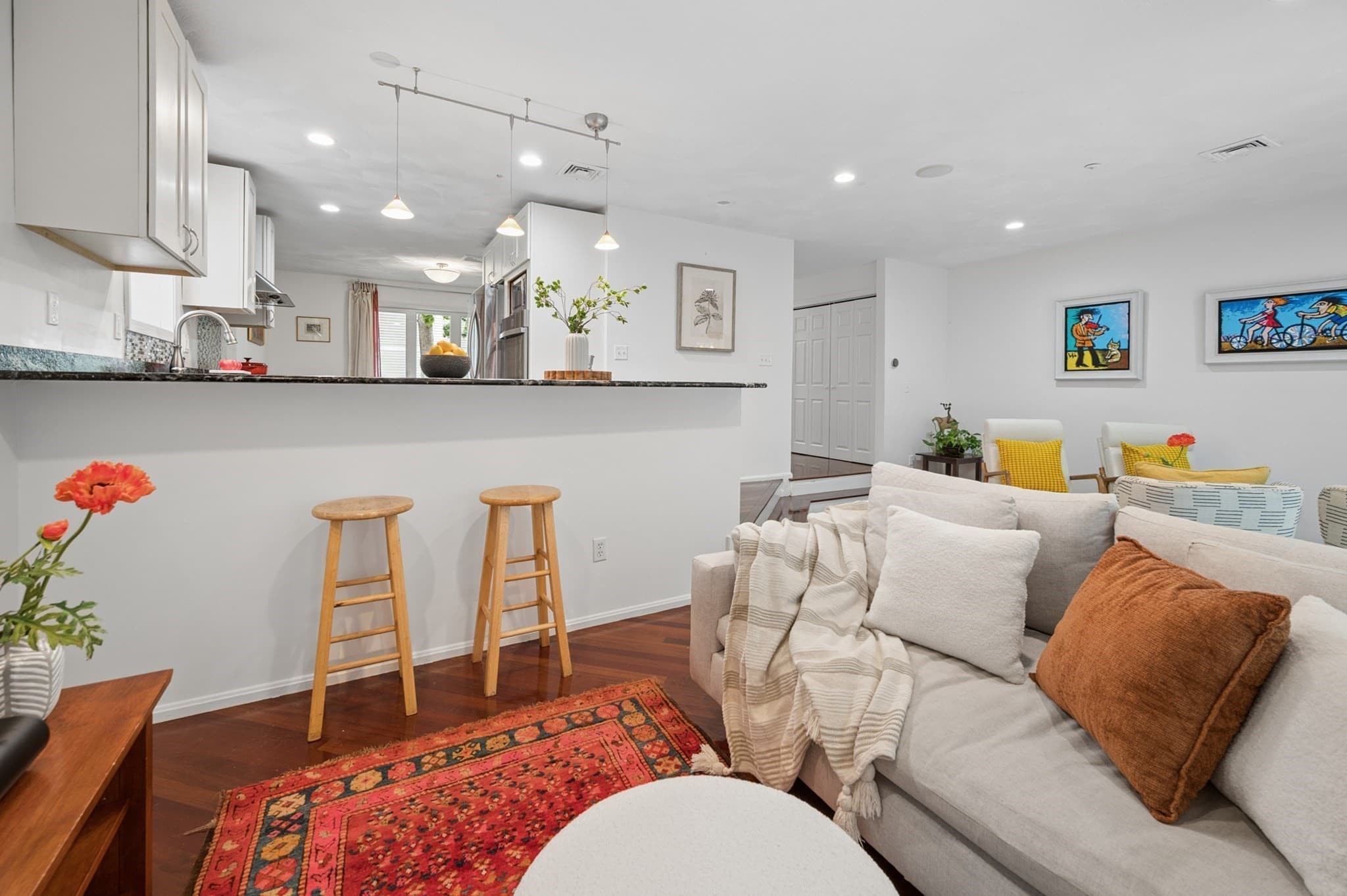 Condominium at 412 Parker St # O, Newton MA 02459, photo 4 of 27