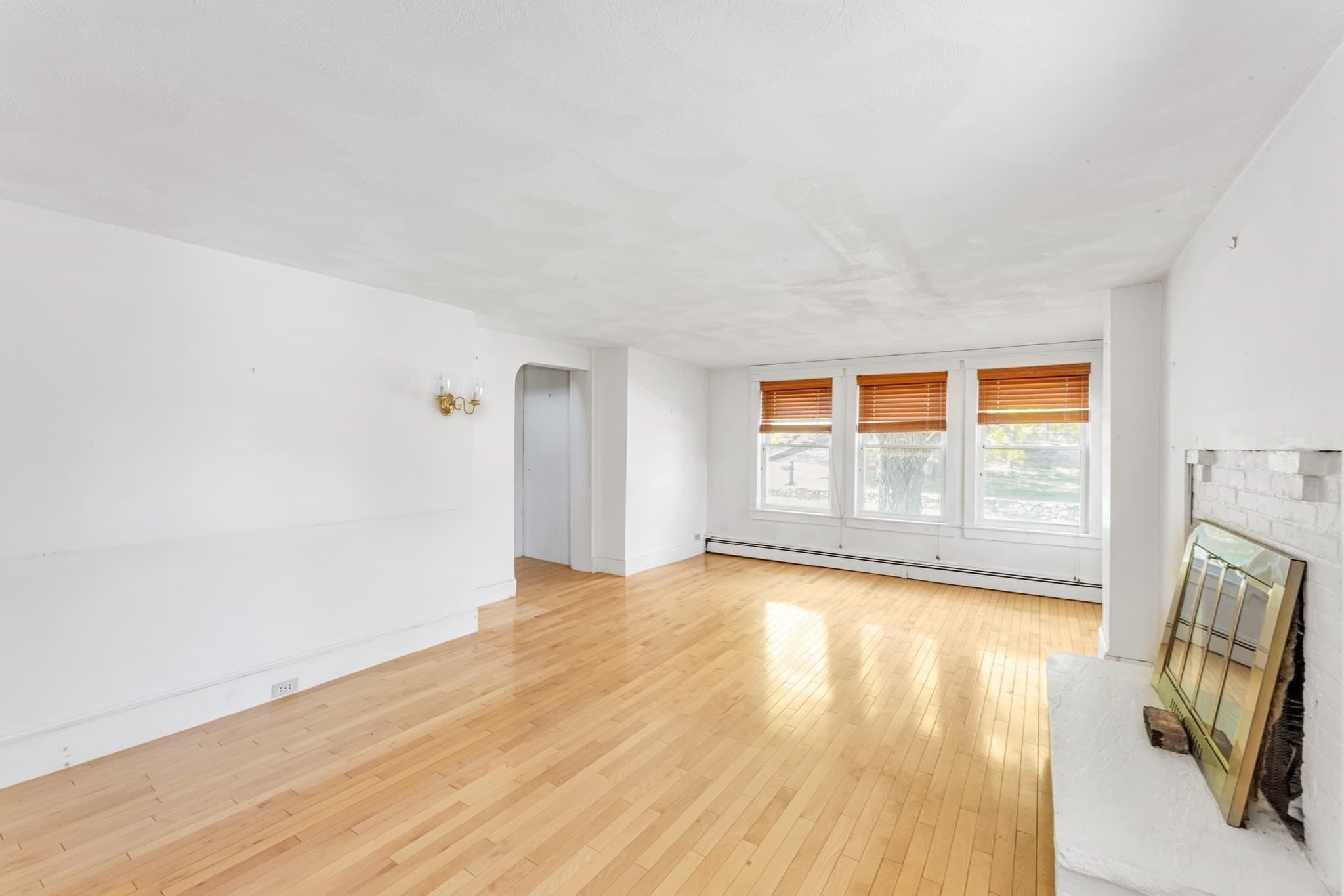 Single Family Residence at 193 Haverhill Street, North Reading MA 01864, North Reading, photo 12 of 37
