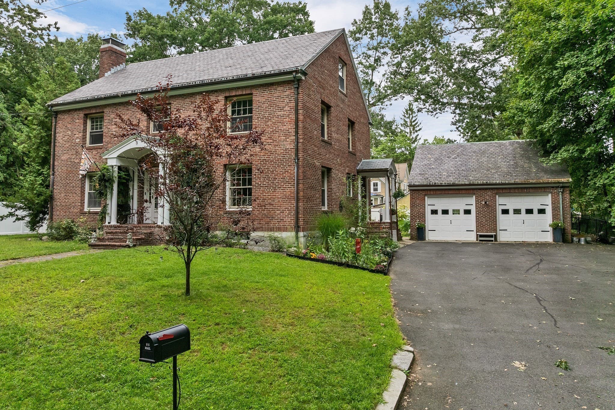 5 Grant St, Chelmsford MA 01863