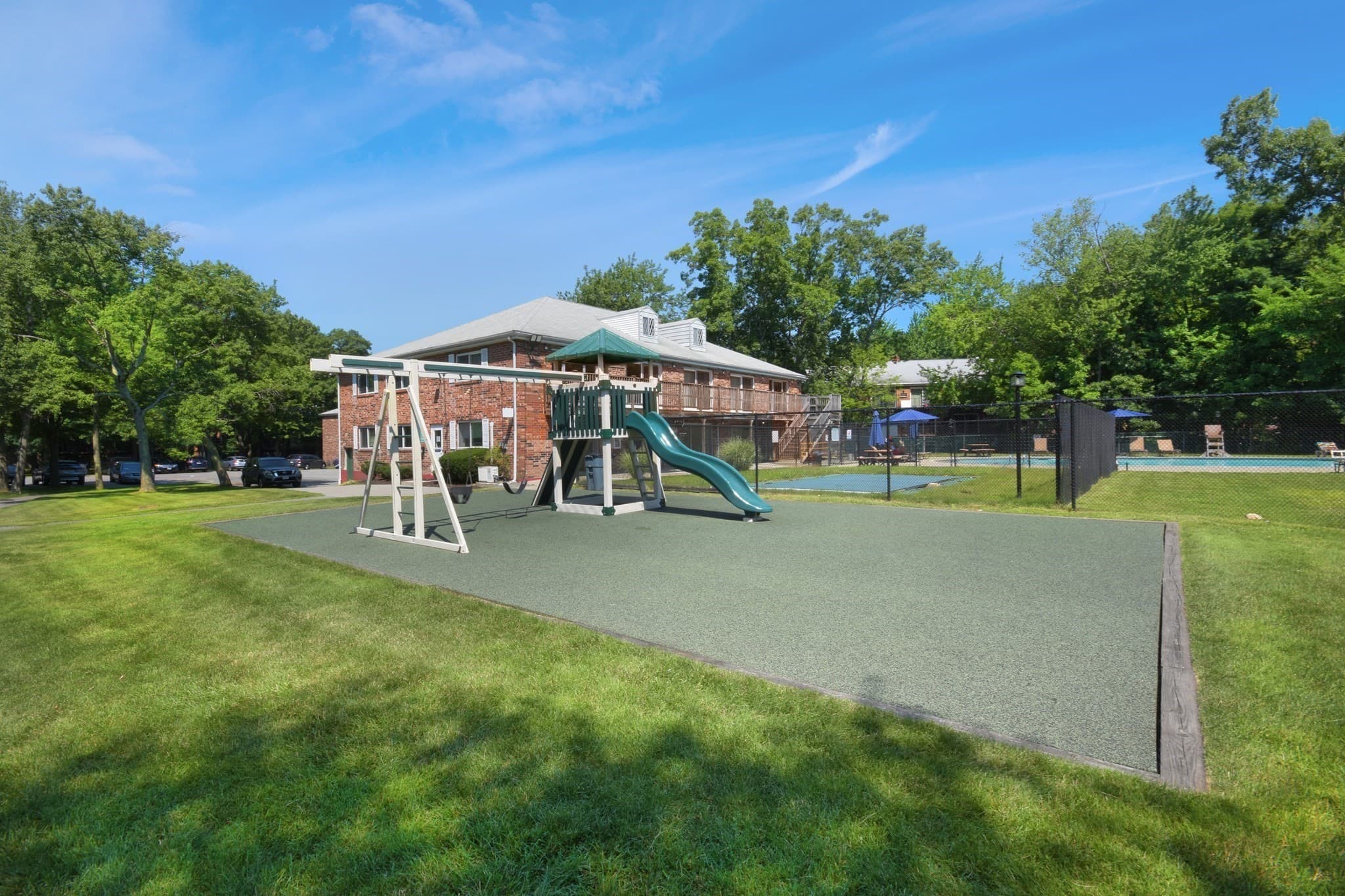 Condominium at 30 Fernview Ave # 6, North Andover MA 01845, North Andover, photo 28 of 33