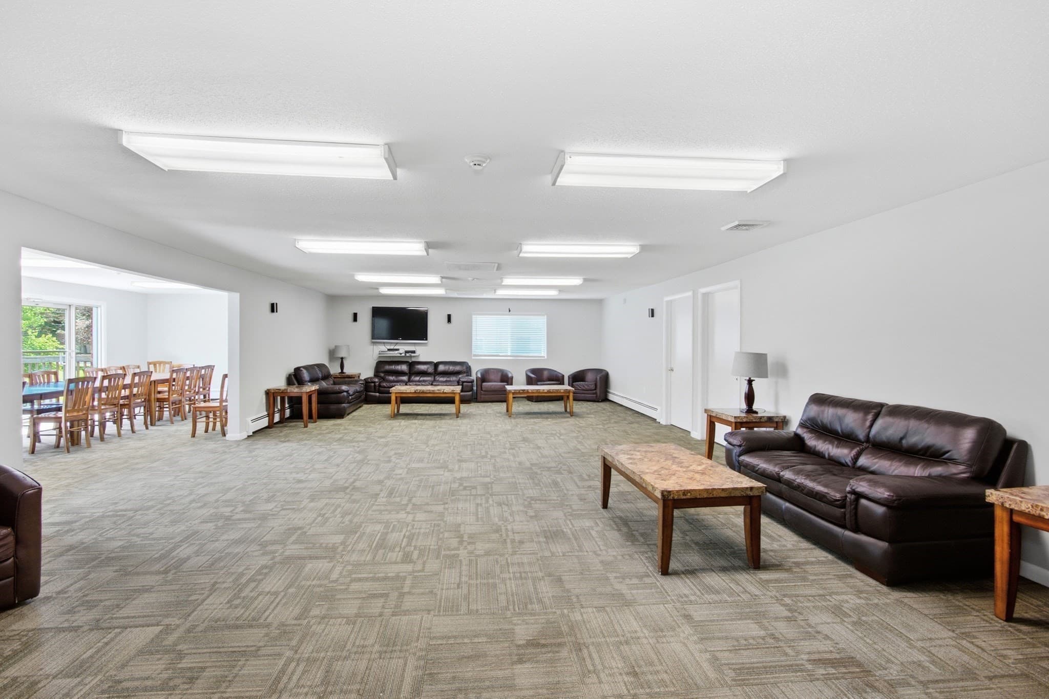 Condominium at 30 Fernview Ave # 6, North Andover MA 01845, North Andover, photo 31 of 33