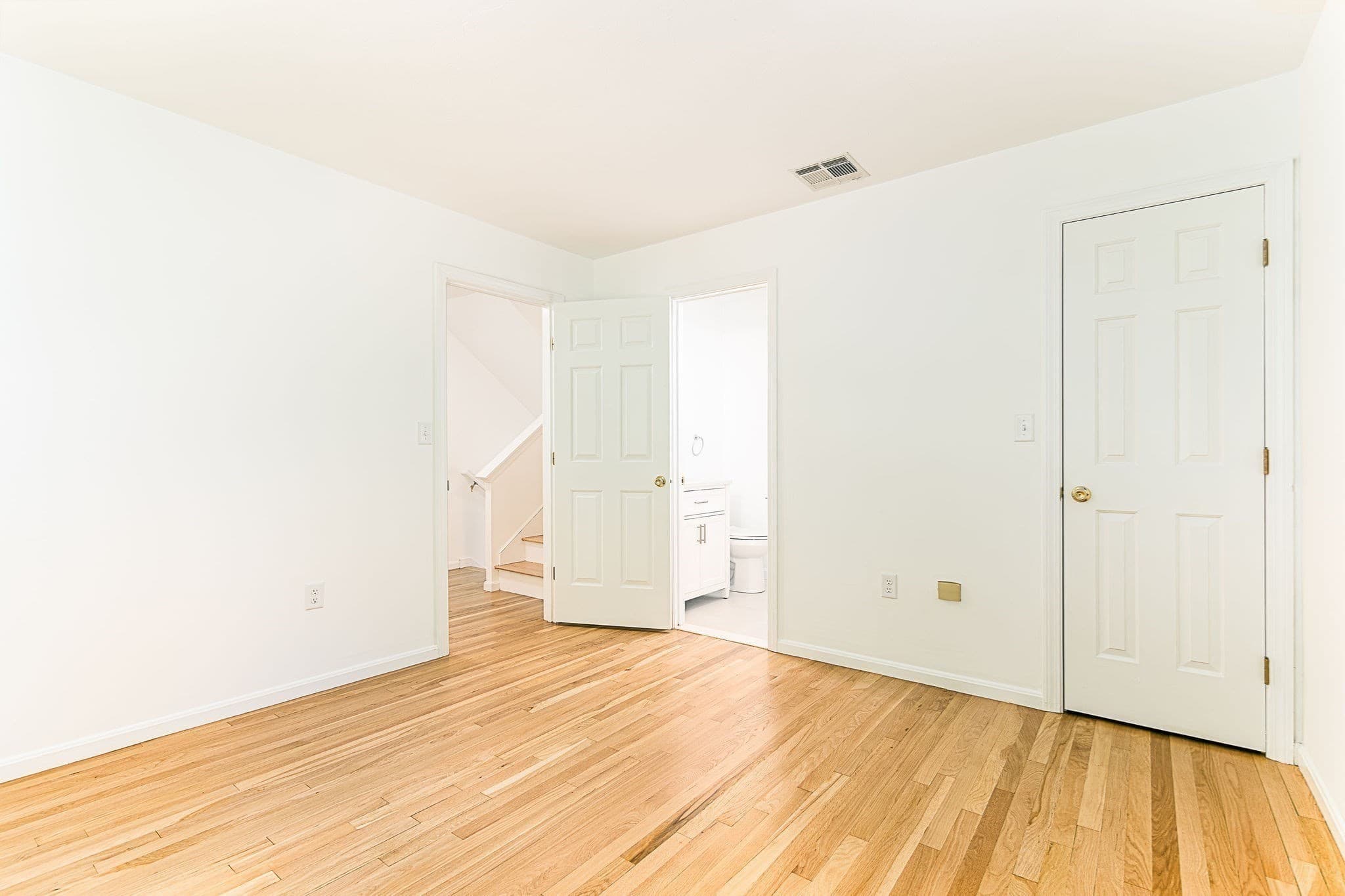 Condominium at 29 Oak Knoll Dr. # 29, North Attleboro MA 02760, North Attleboro, photo 27 of 40