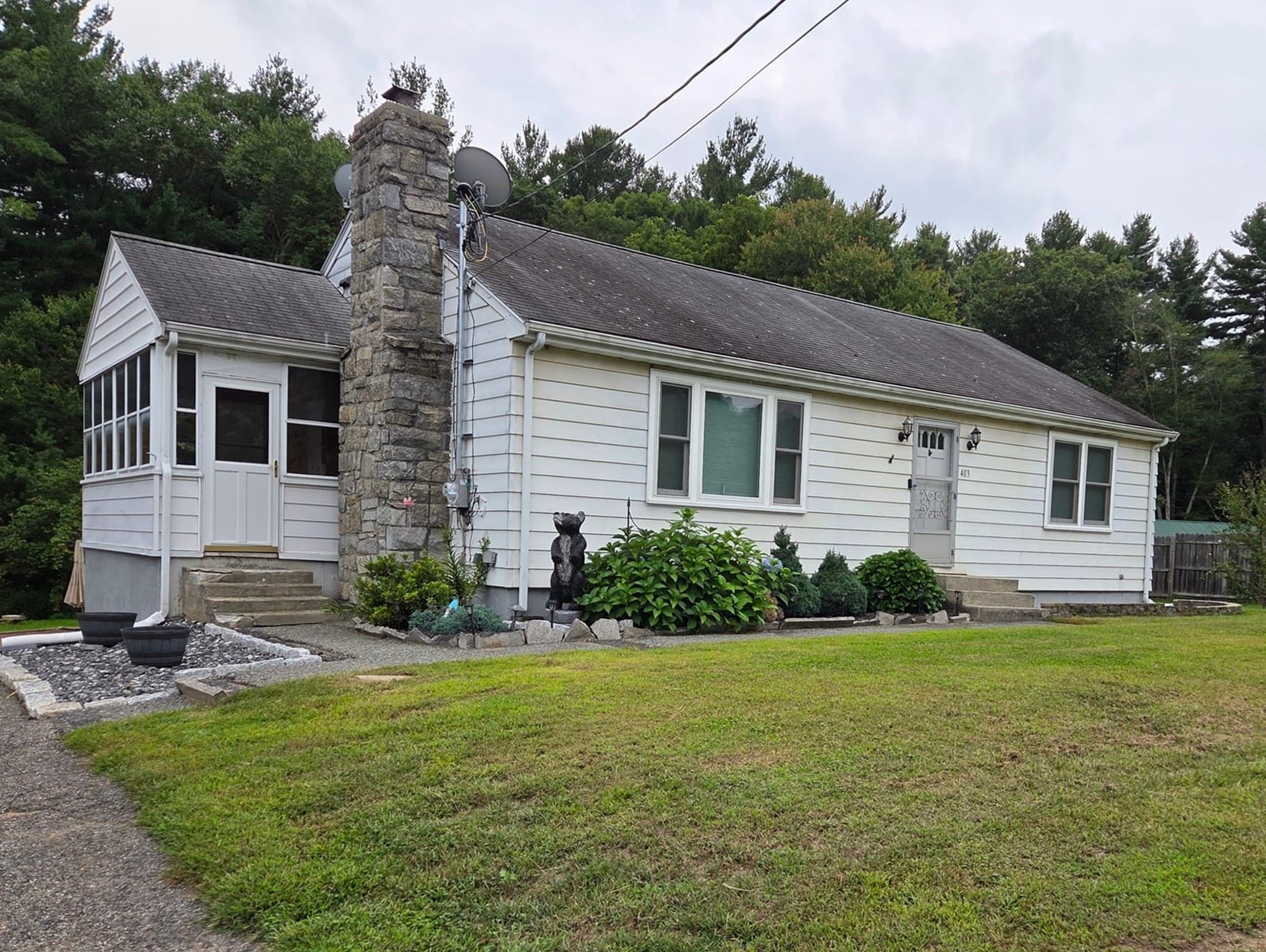 403 Millville Rd, Uxbridge MA 01569