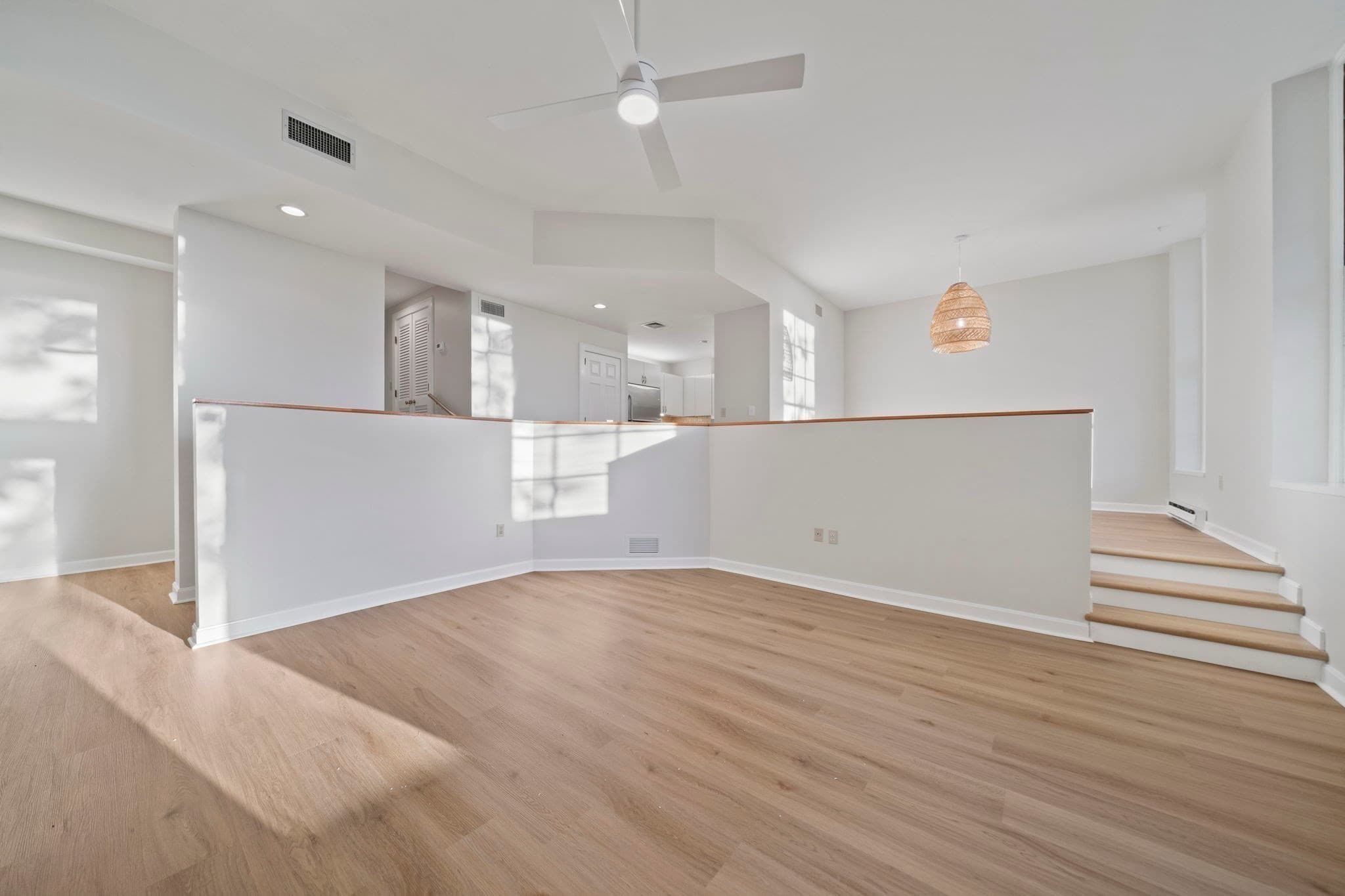Condominium at 100 Parks St # 27, Duxbury MA 02332, Duxbury, photo 10 of 35