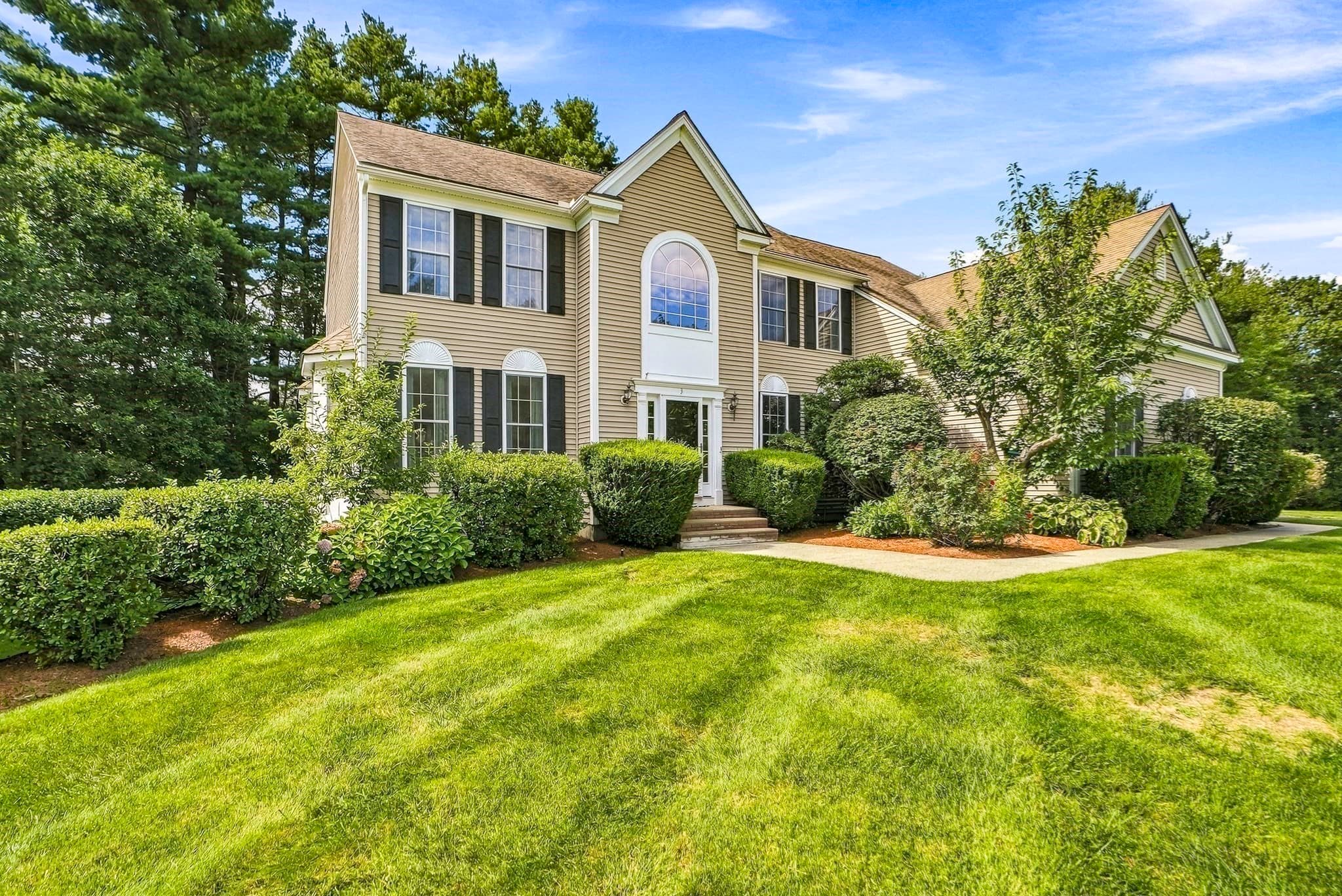 Single Family Residence at 3 Washington Lane, Hopkinton MA 01748, Hopkinton, photo 2 of 36